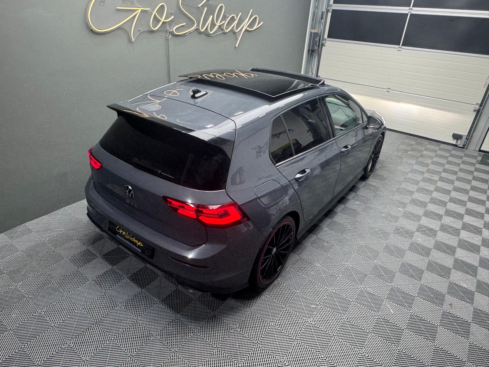 VW Golf 2.0 TSI GTI Clubsport 45 DSG - Toit ouvrant - Akrapovic-image-4