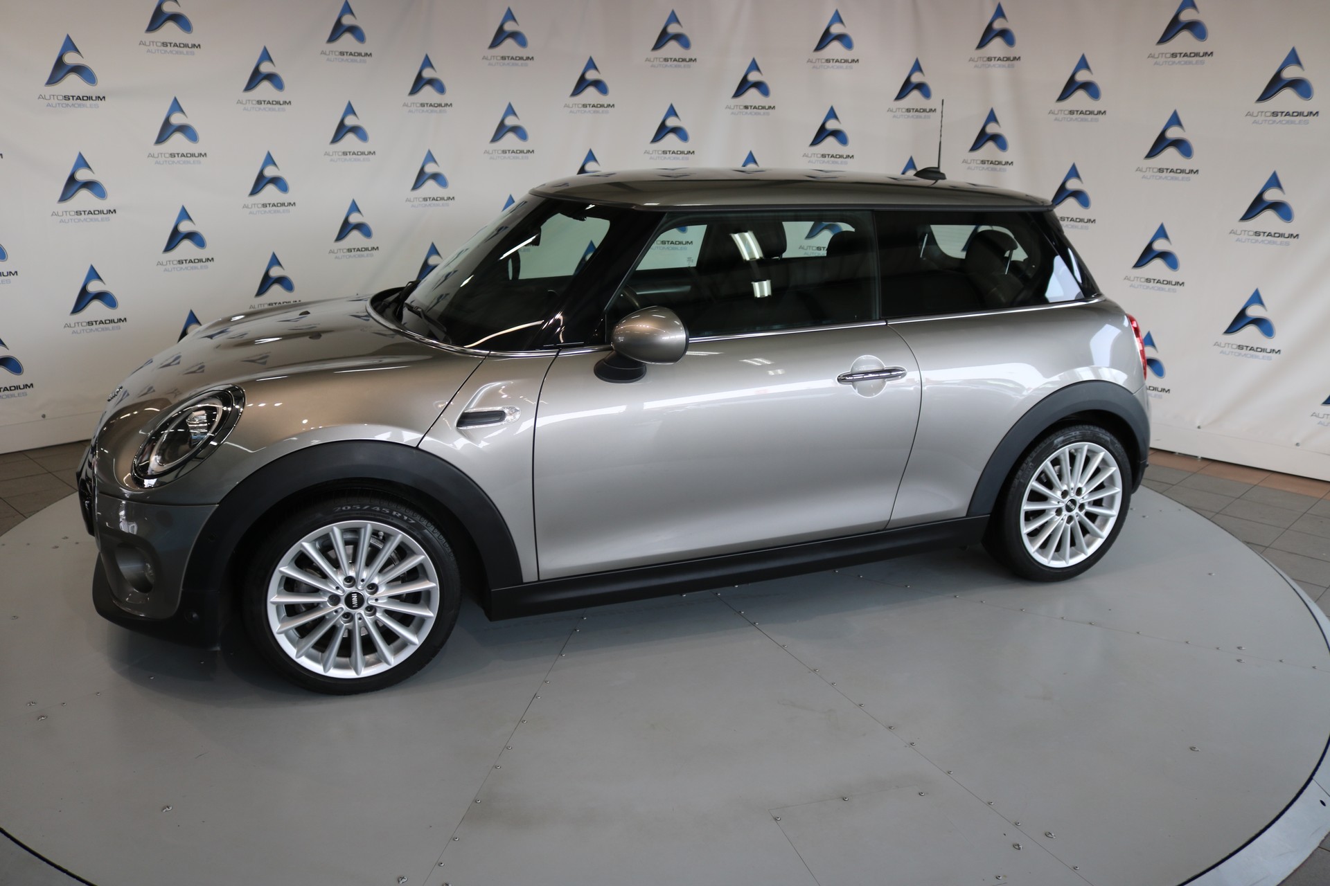 MINI Cooper Steptronic DKG-image-14