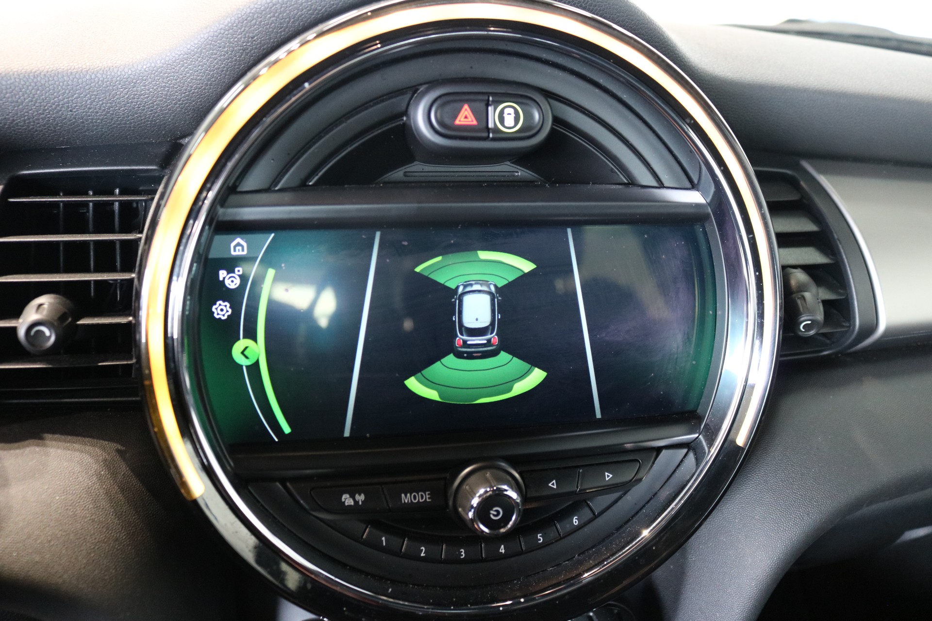 MINI Cooper Steptronic DKG-image-46