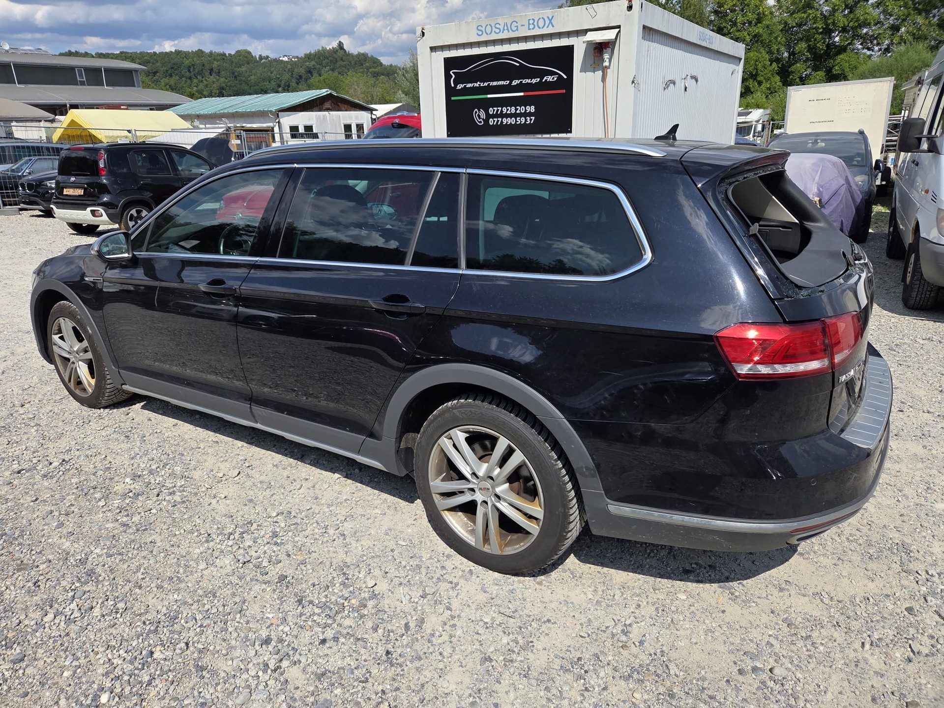VW Passat Alltrack 2.0 TDI BMT 4Motion DSG-image-4