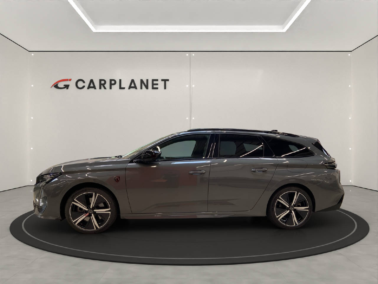 PEUGEOT 308 SW 1.6 PHEV 180 GT-image-1