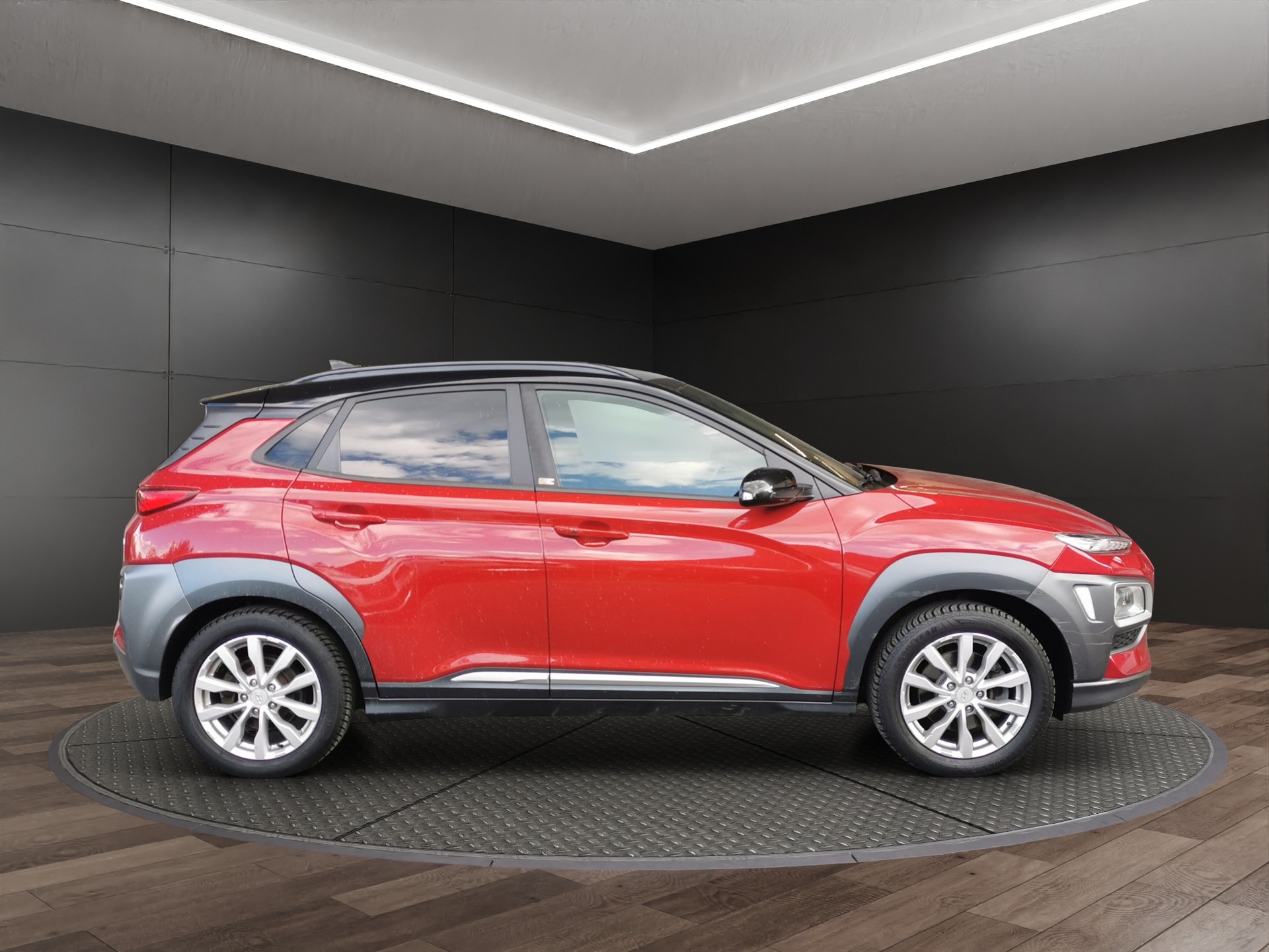 HYUNDAI Kona 1.6 CRDI Vertex 4WD DCT-image-4