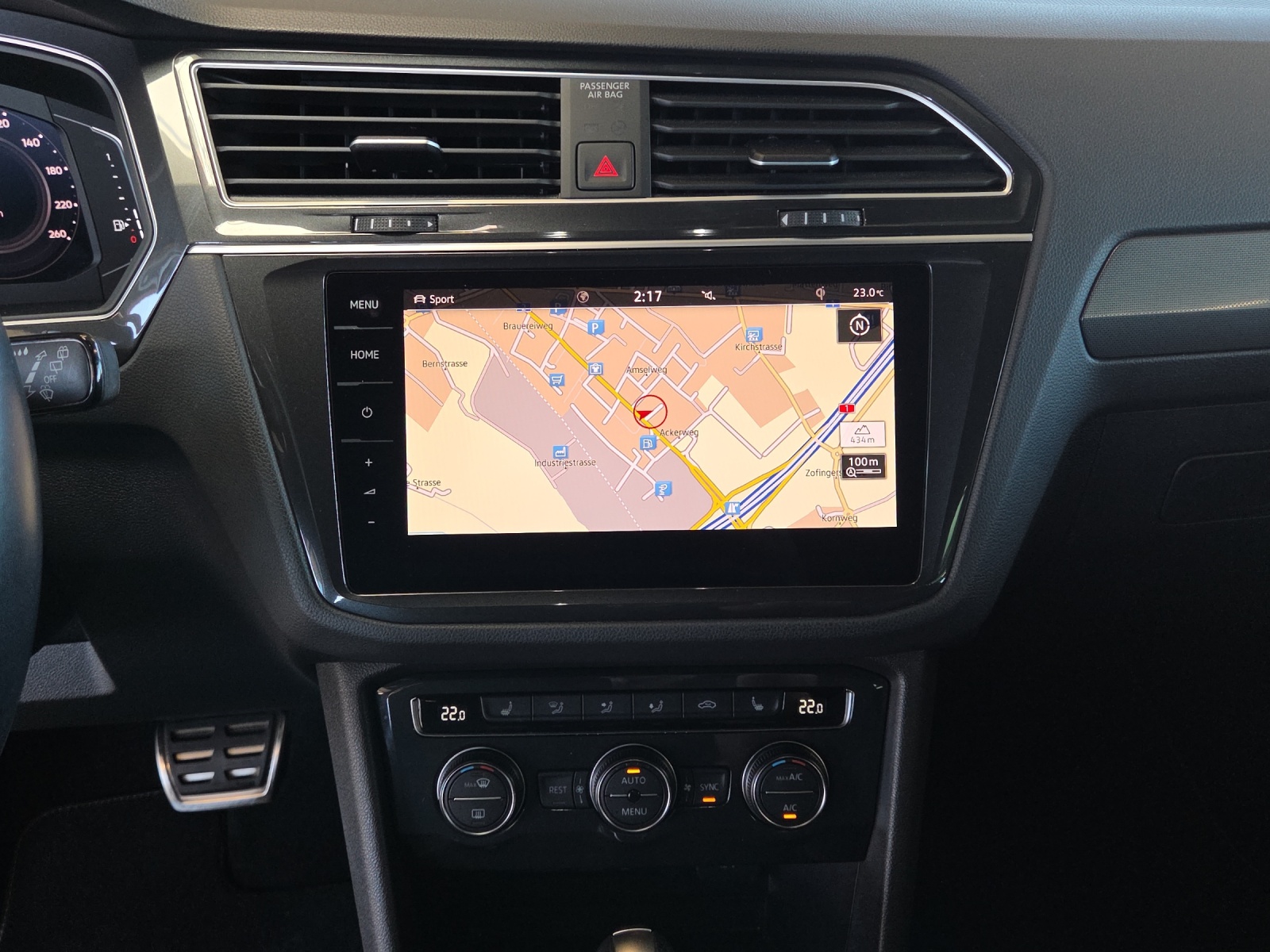 VW Tiguan 2.0 TDI SCR Highline 4Motion DSG-image-10