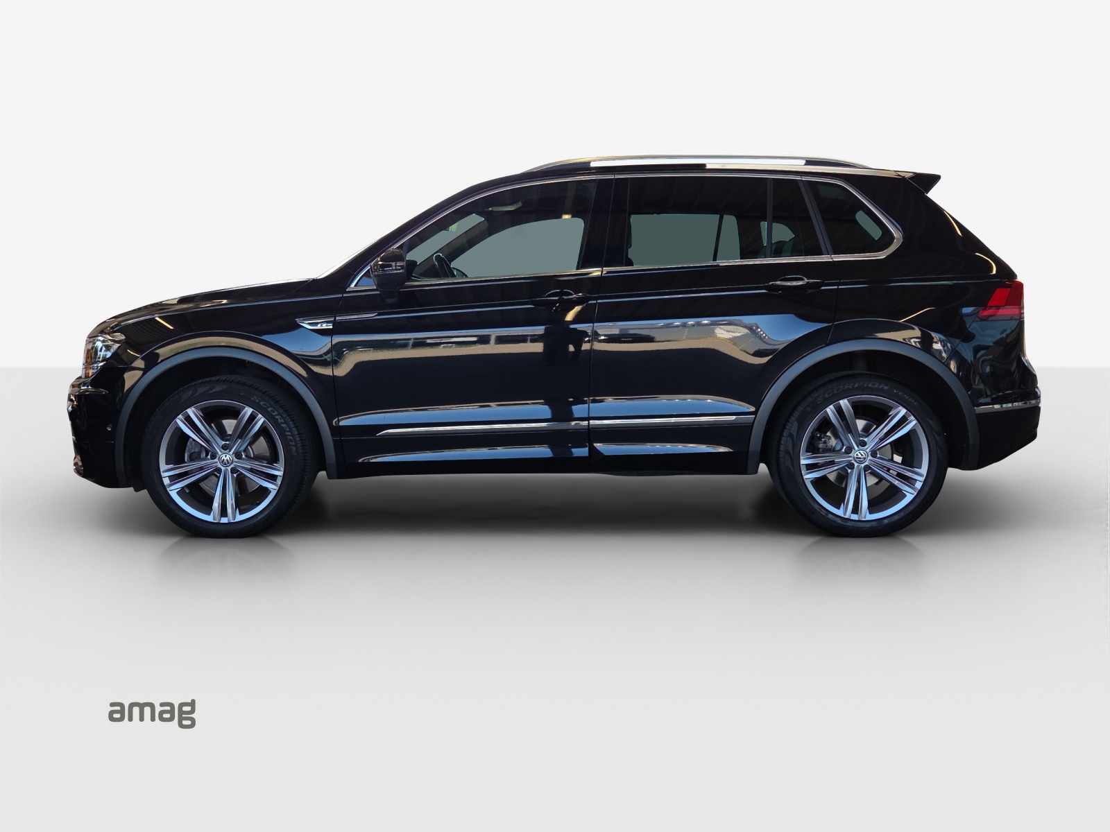 VW Tiguan 2.0 TDI SCR Highline 4Motion DSG-image-1