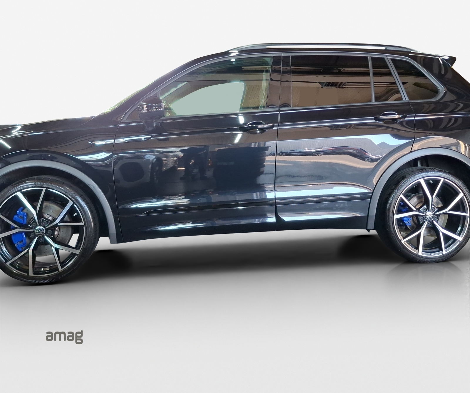 VW Tiguan 2.0TSI R 4Motion DSG-image-1