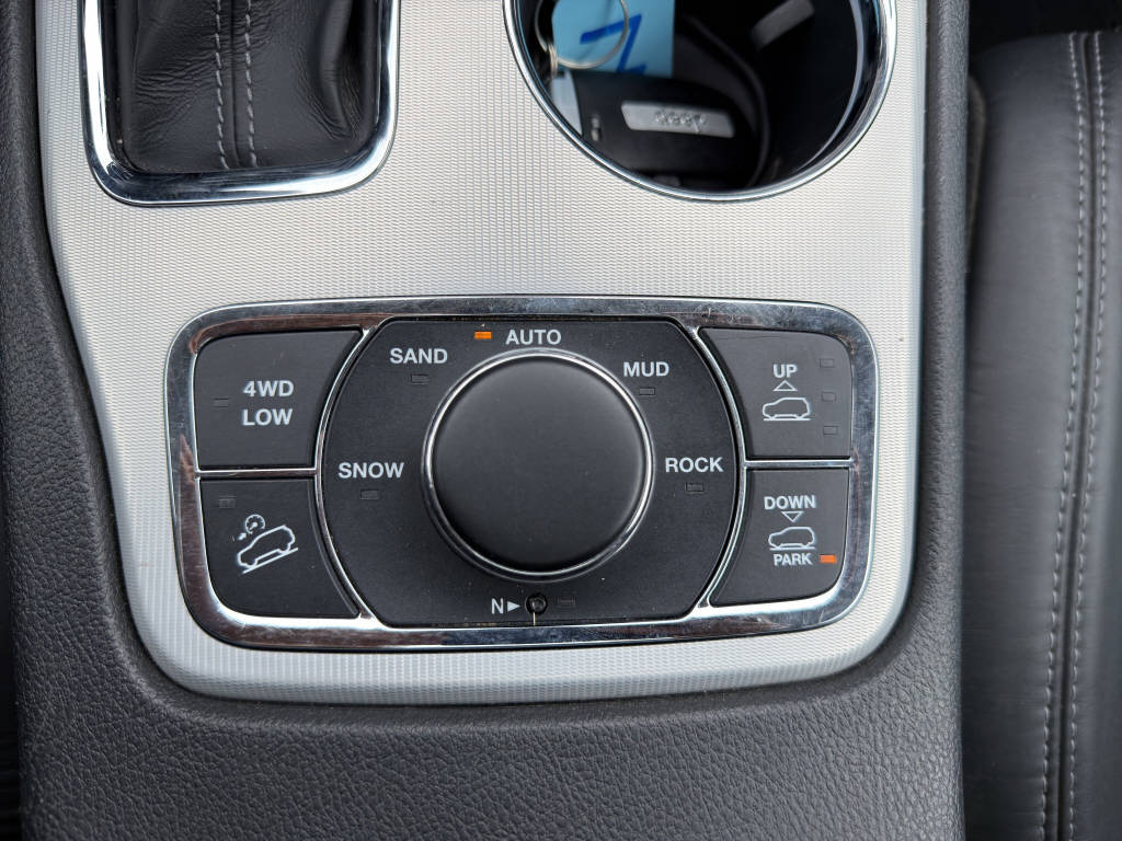 JEEP Grand Cherokee 3.0 CRD 250 Summit-image-12