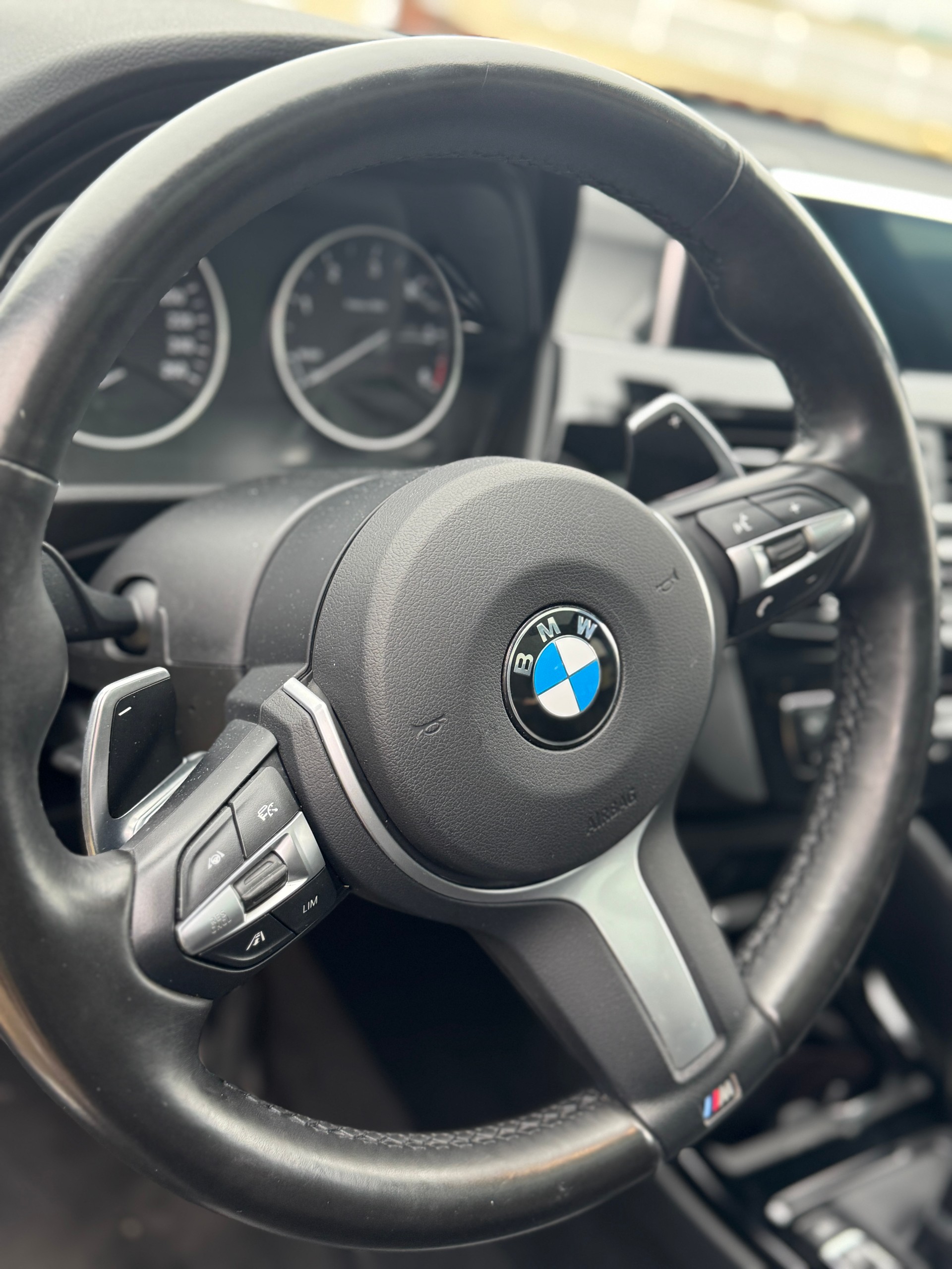 BMW 20d xDrive M-Sport-image-4