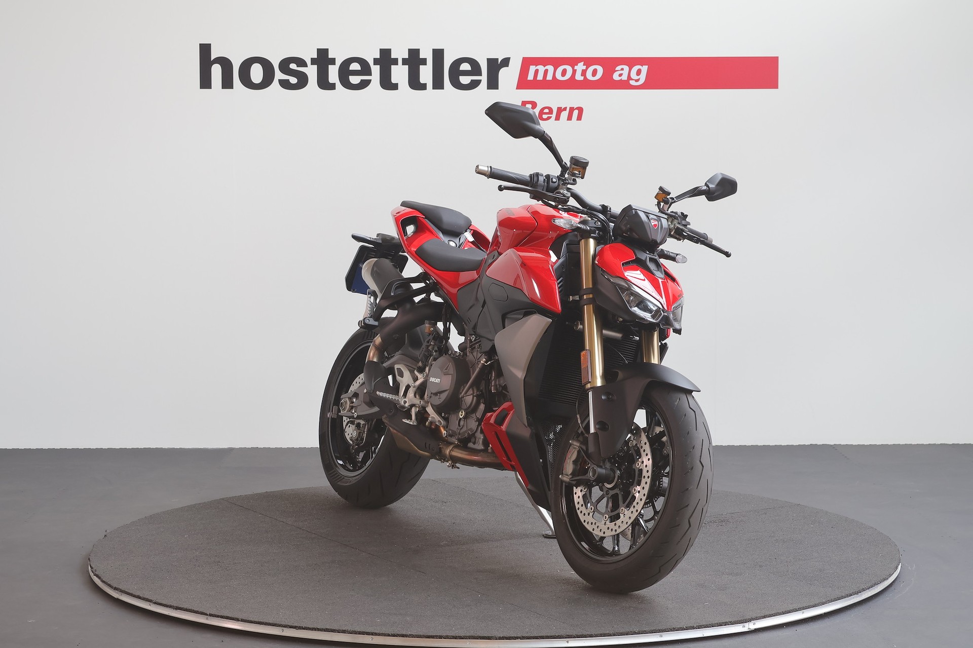 DUCATI Streetfighter V2 35 kW