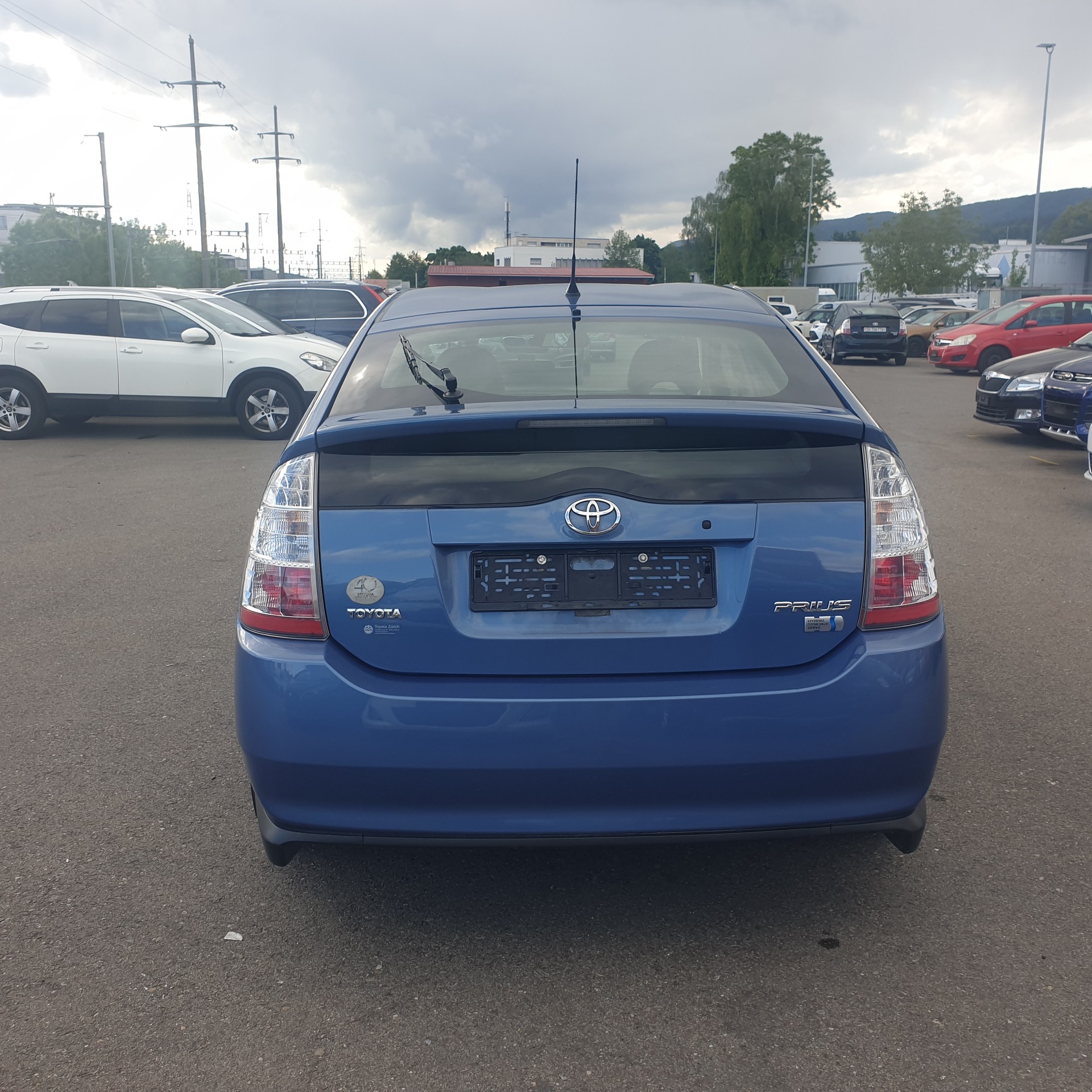 TOYOTA Prius 1.5 16V Hybrid-image-4