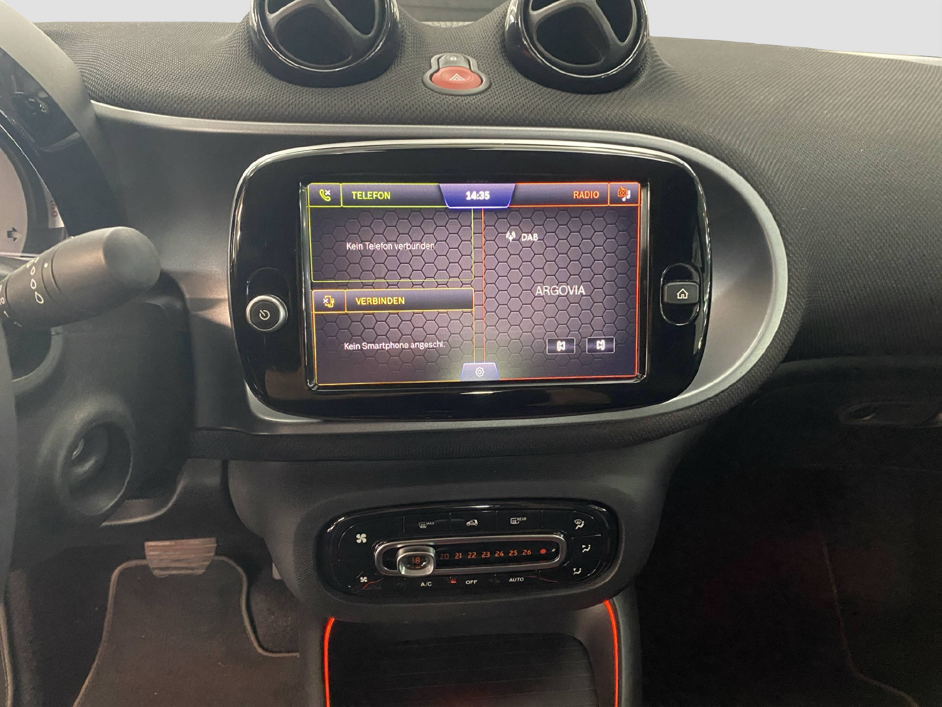 SMART Fortwo Cabrio EQ Passion-image-11
