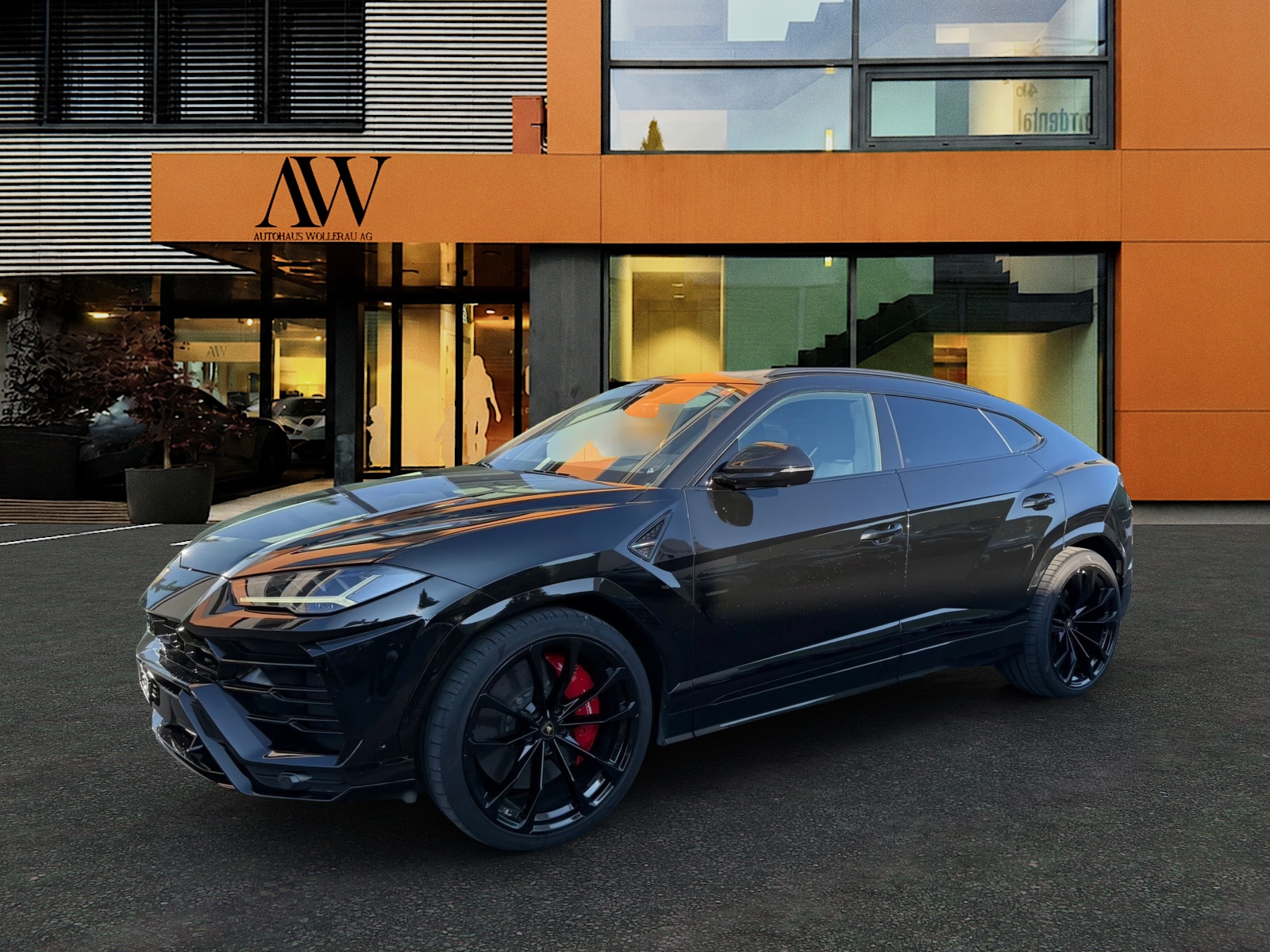 LAMBORGHINI Urus E-Gear-image-0
