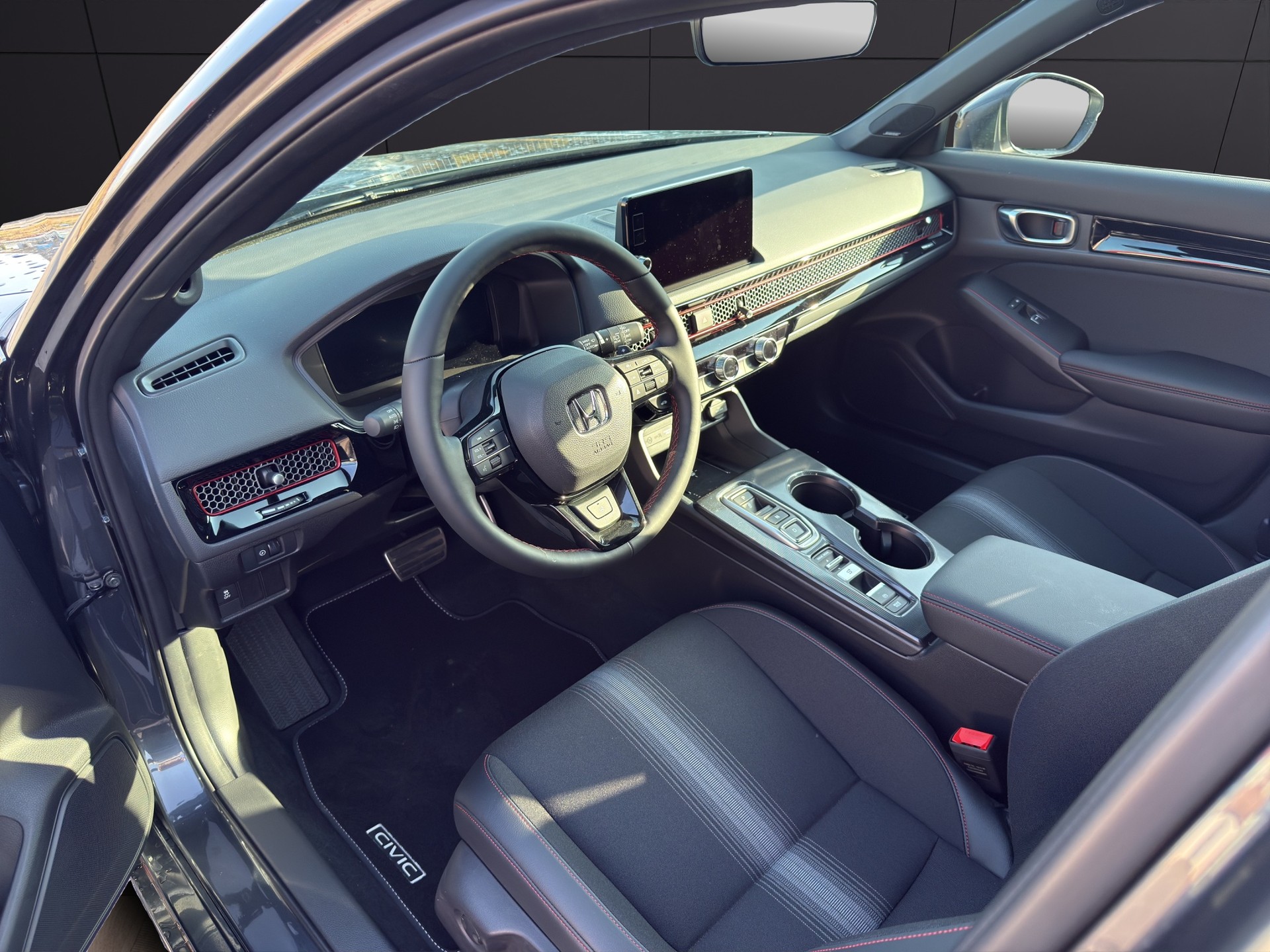 HONDA Civic 2.0 i-MMD HEV Sport-image-13