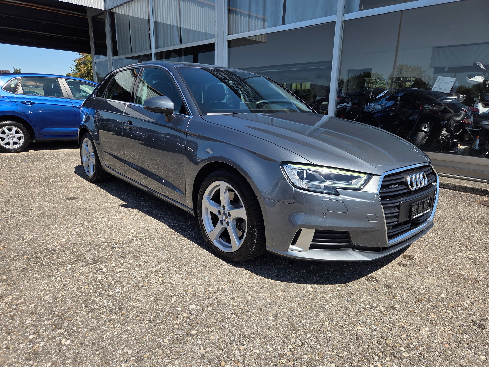AUDI A3 Sportback 2.0 TFSI Design quattro S-tronic-image-0