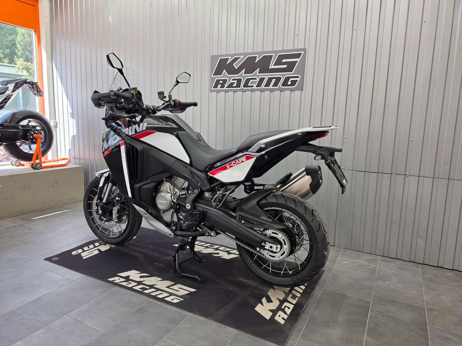 MOTO MORINI X-CAPE 1200-showroom-element-3
