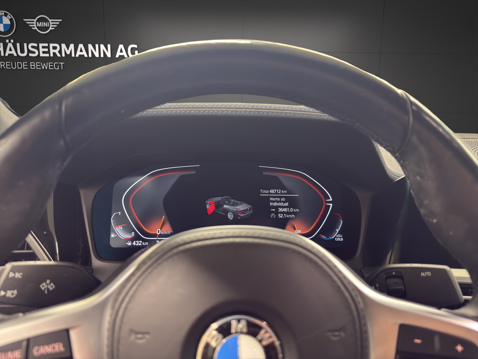 BMW 420i Cabrio M SPORT-image-14