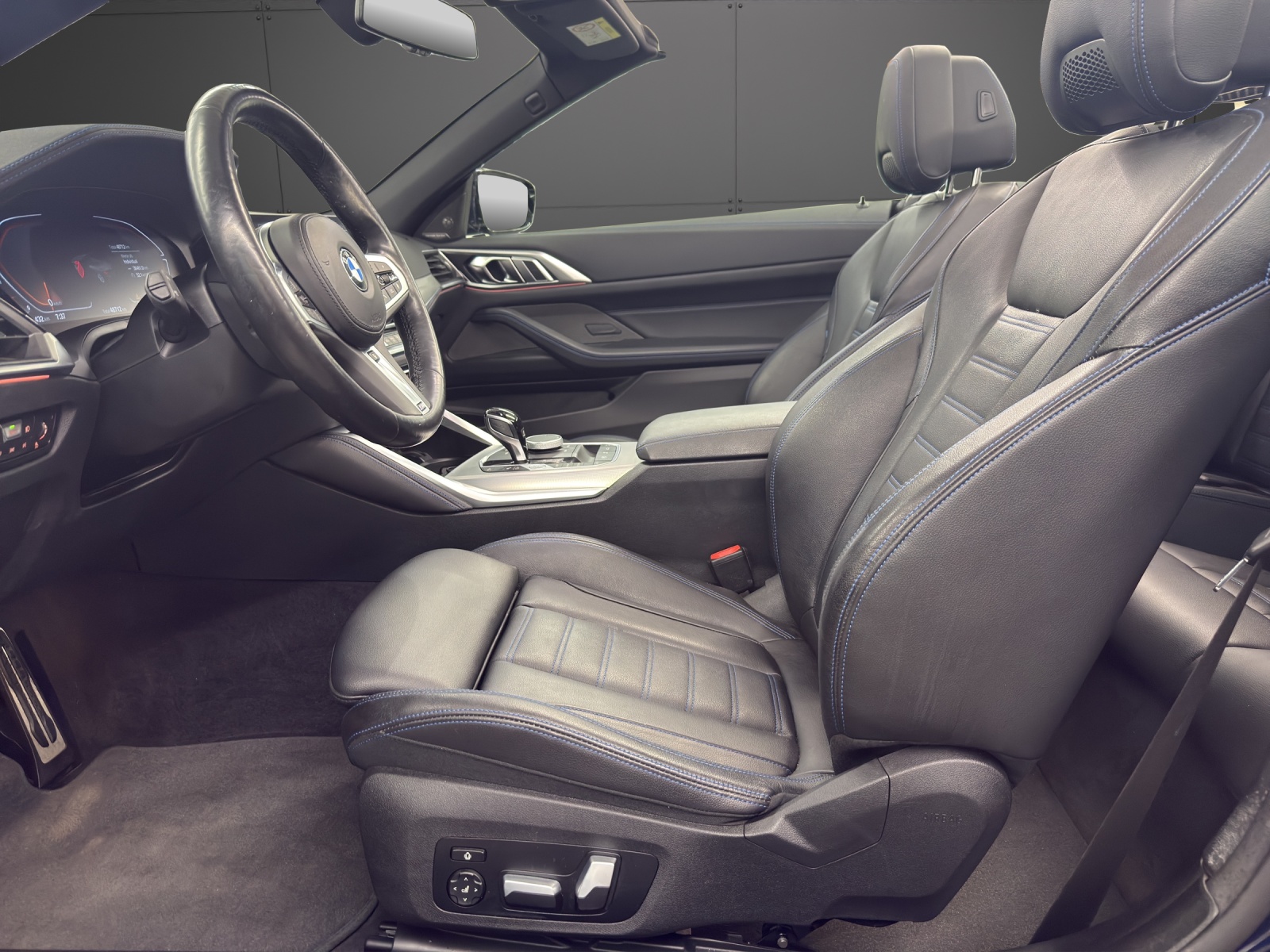 BMW 420i Cabrio M SPORT-image-6