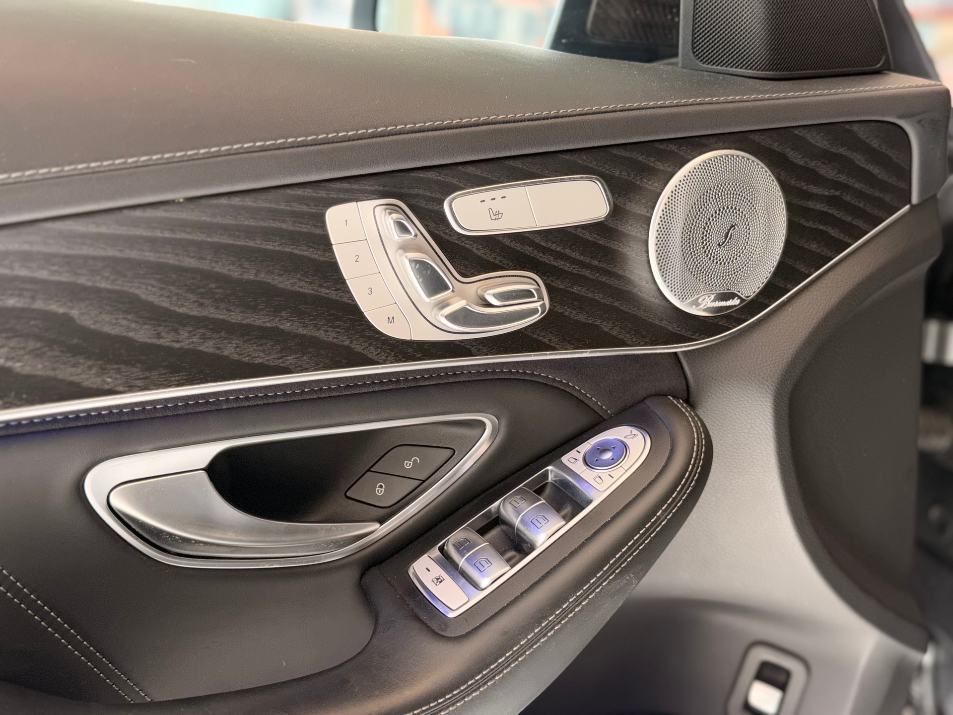 MERCEDES-BENZ C 63 S AMG Speedshift-image-13