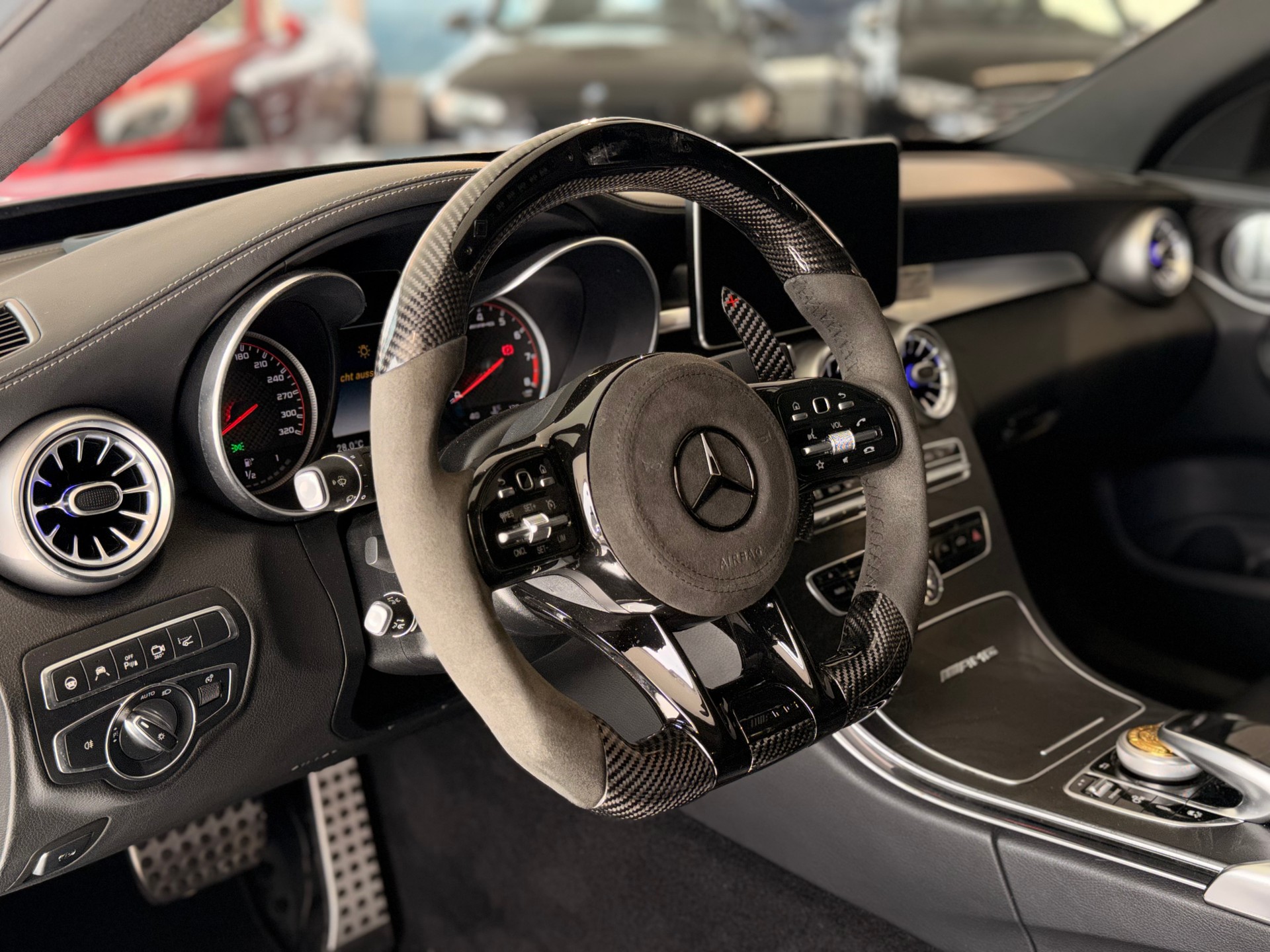 MERCEDES-BENZ C 63 S AMG Speedshift-image-11