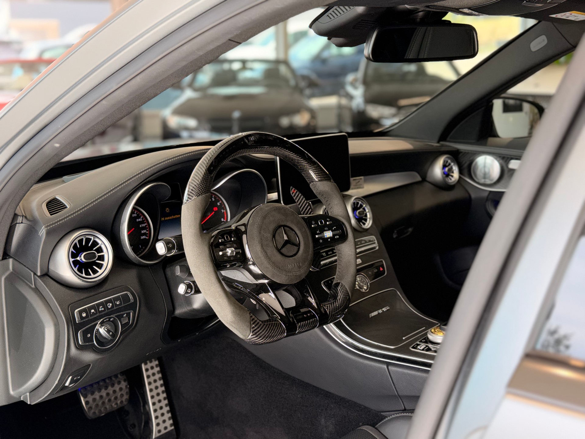MERCEDES-BENZ C 63 S AMG Speedshift-image-10
