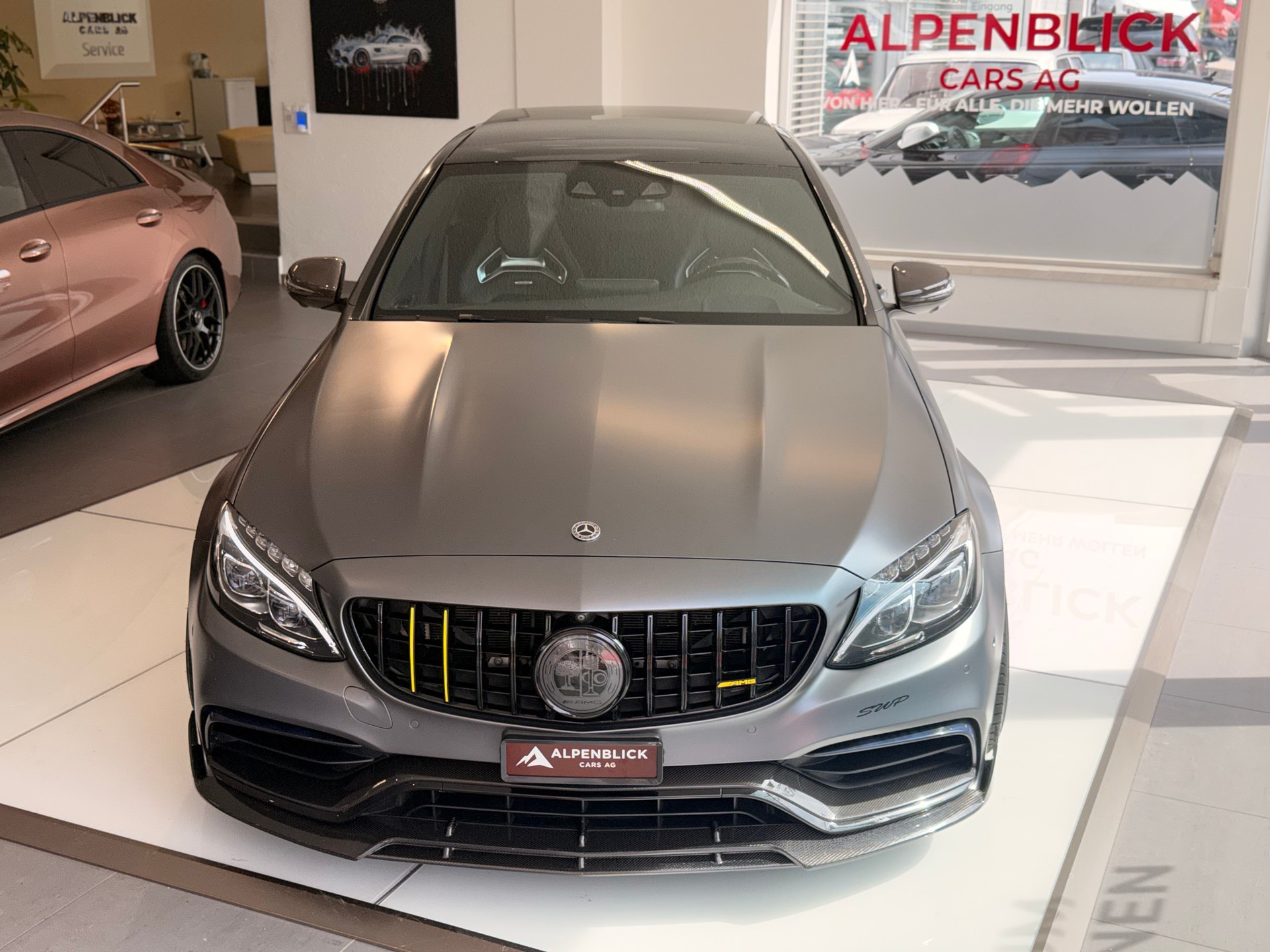 MERCEDES-BENZ C 63 S AMG Speedshift-showroom-element-3