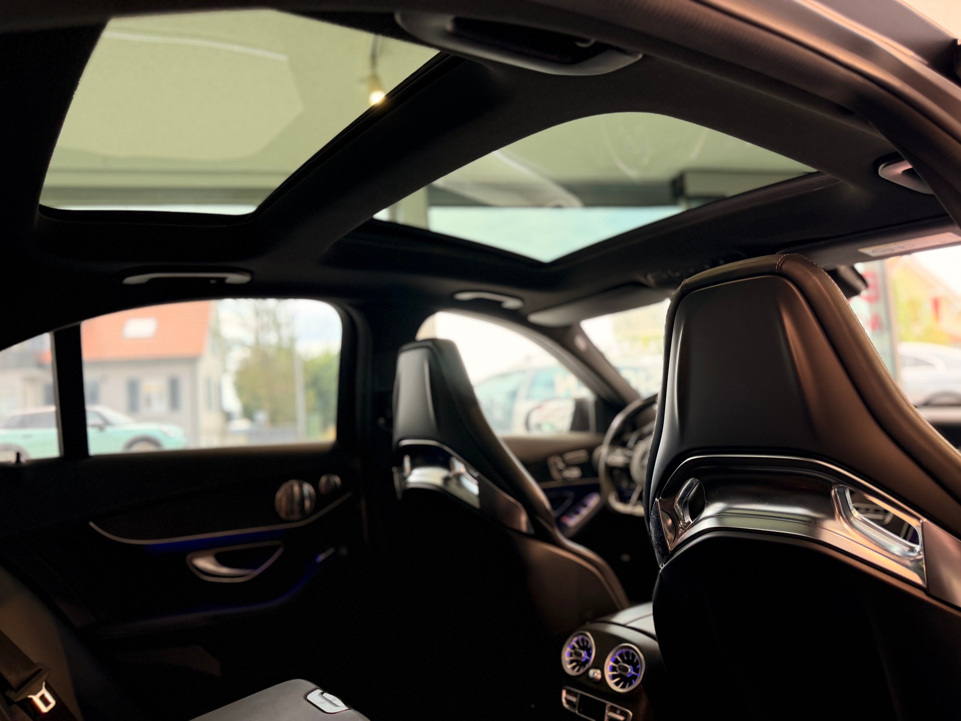 MERCEDES-BENZ C 63 S AMG Speedshift-image-22