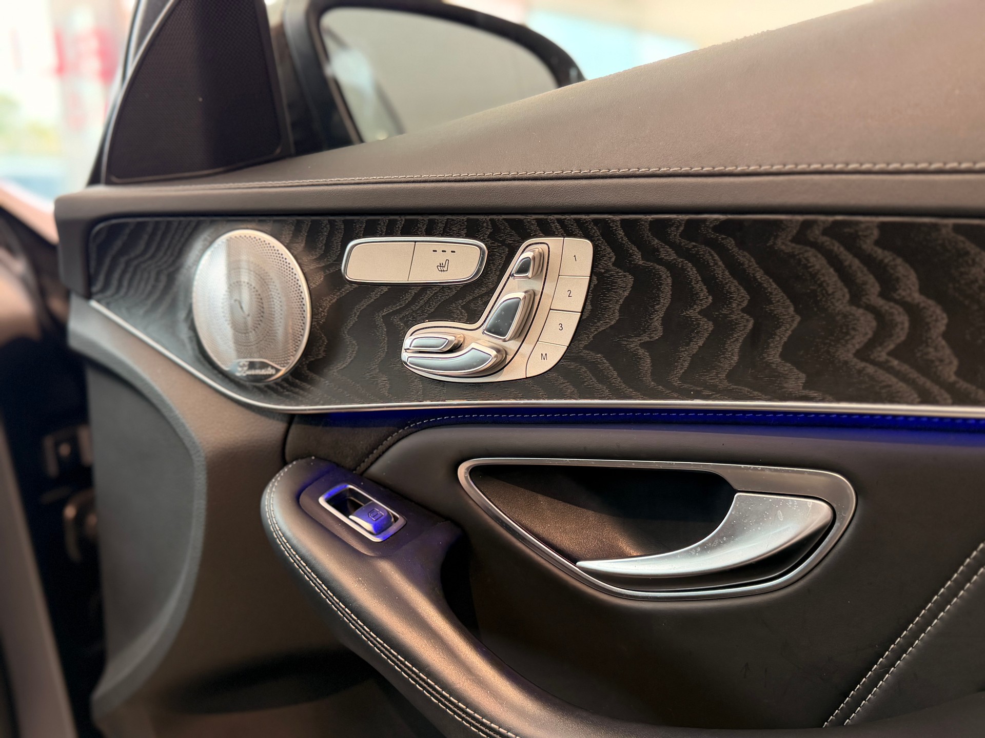 MERCEDES-BENZ C 63 S AMG Speedshift-image-24