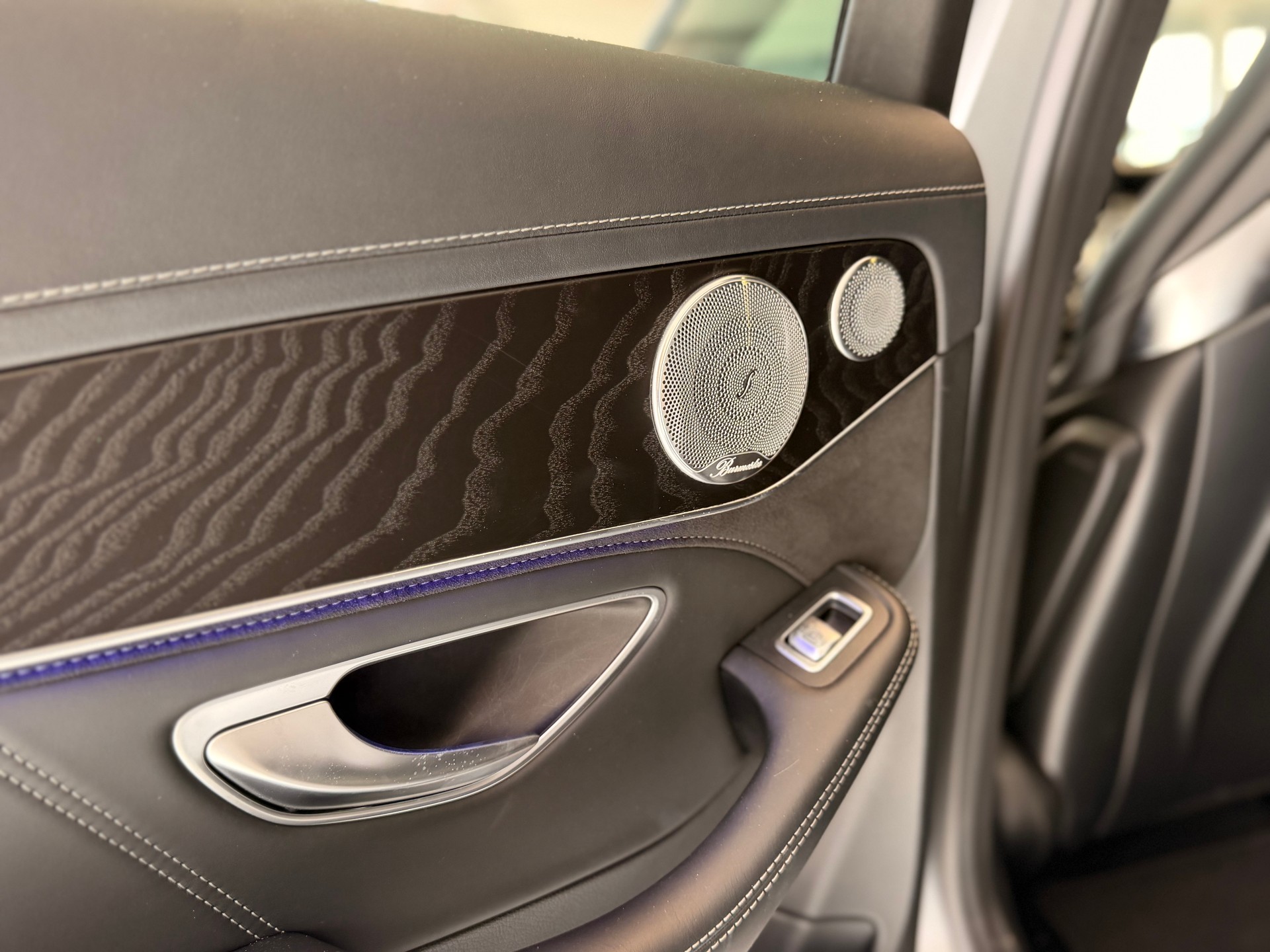 MERCEDES-BENZ C 63 S AMG Speedshift-image-17