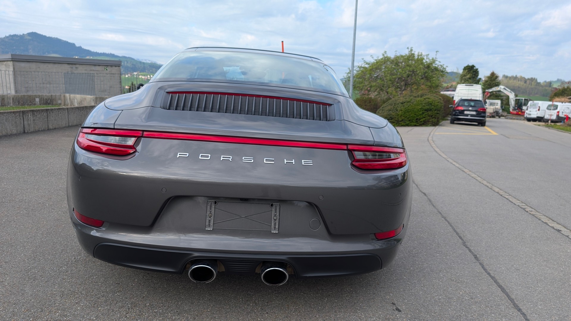 PORSCHE 3.0 Targa 4S PDK-image-3