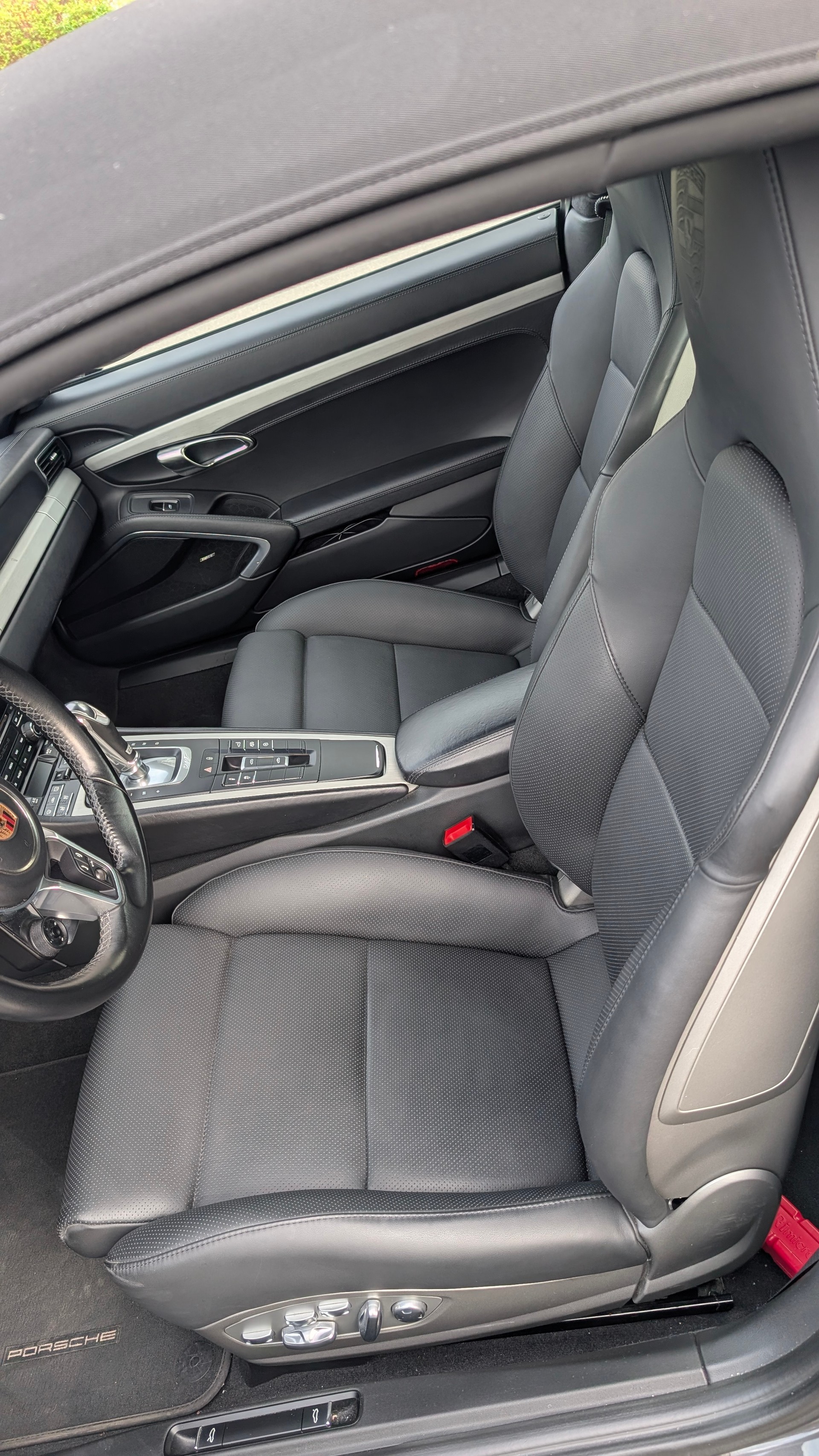 PORSCHE 3.0 Targa 4S PDK-image-5