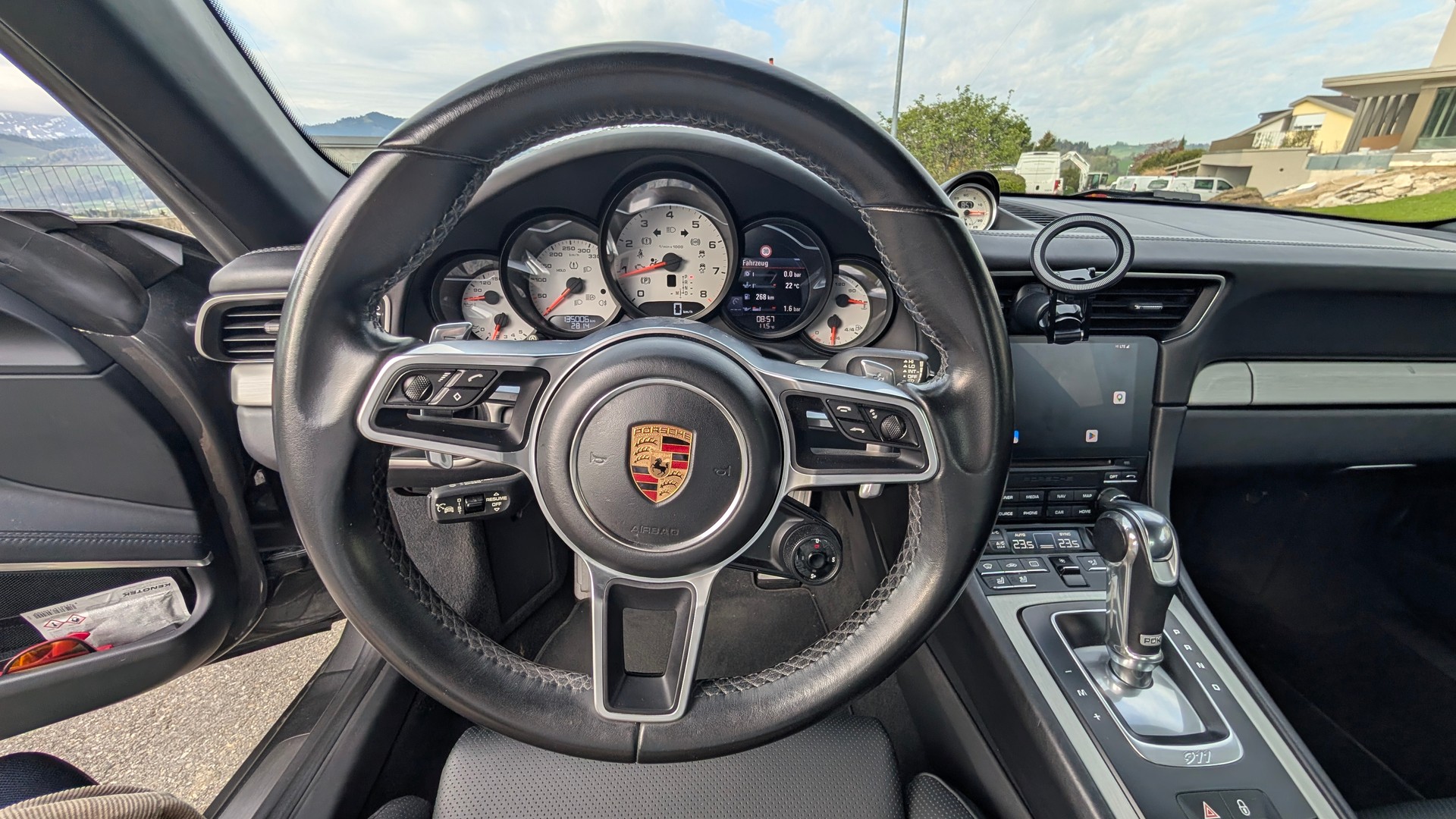 PORSCHE 3.0 Targa 4S PDK-image-7