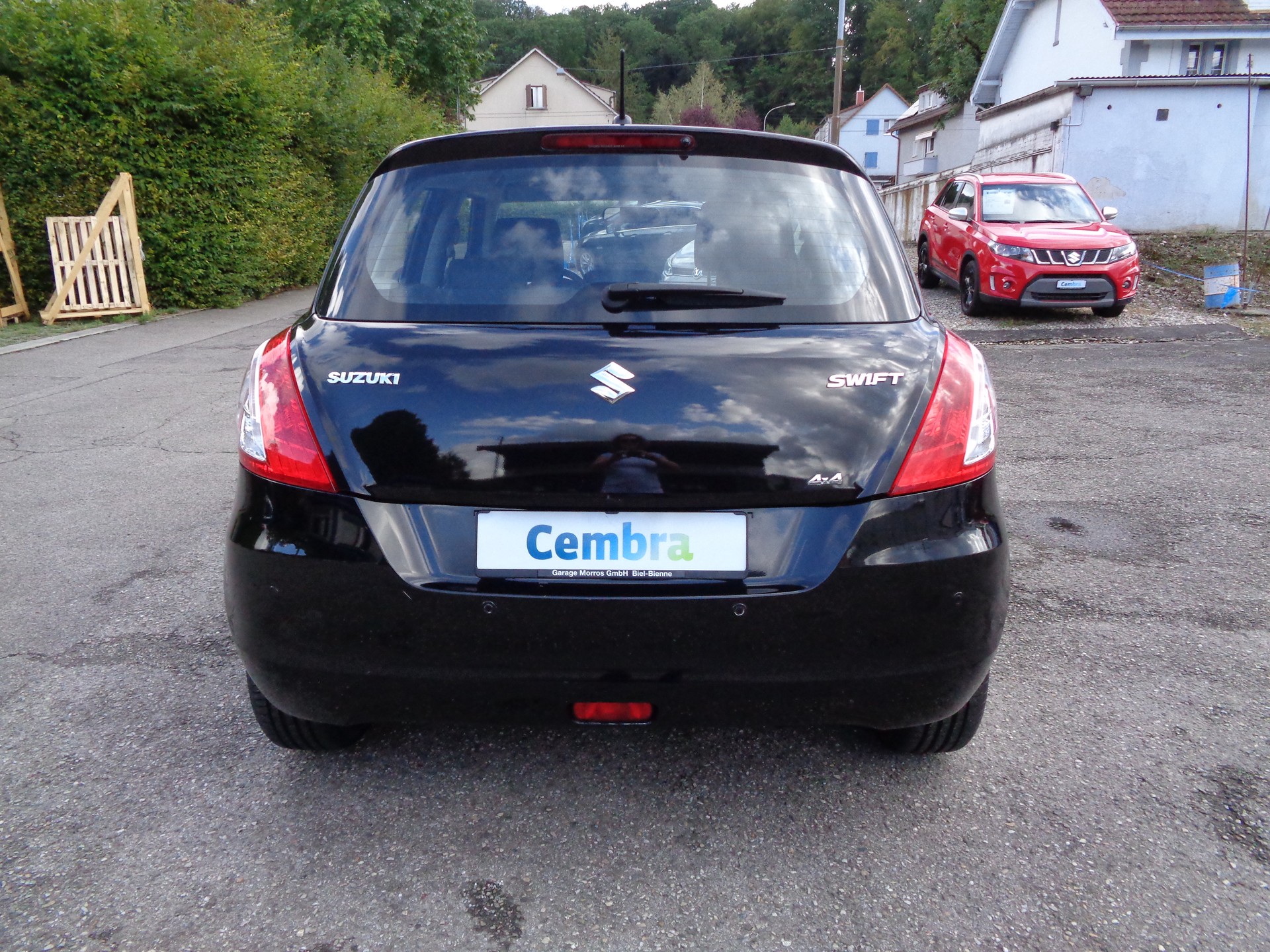 SUZUKI Swift 1.3i 16V GL Top 4x4-image-3