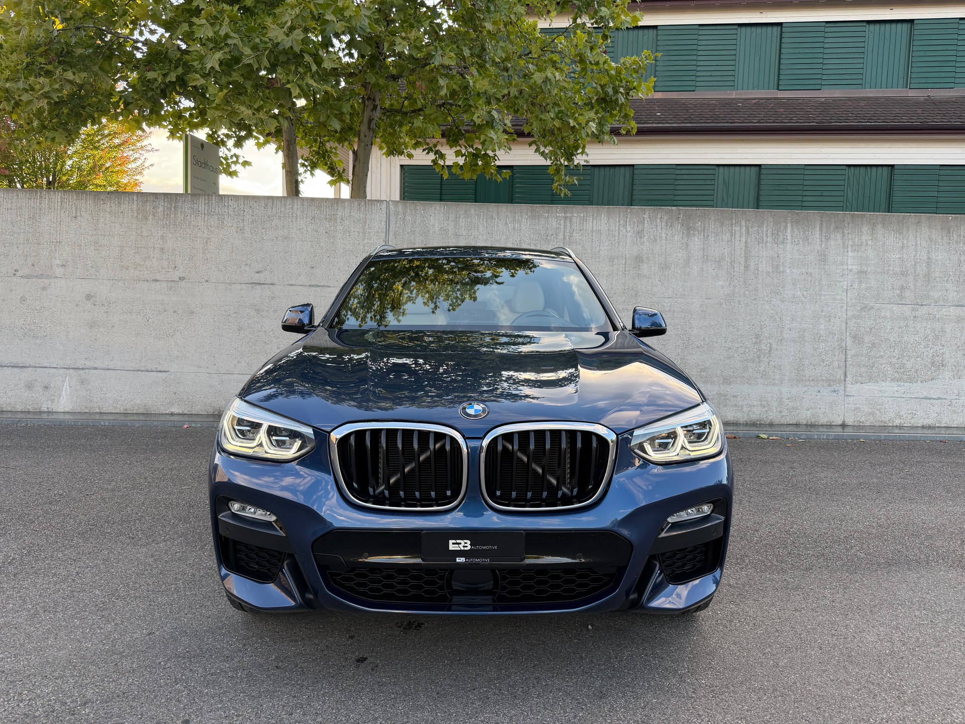 BMW X3 xDrive 30i M Sport Steptronic | HUD | Standheizung | AHK | LED | Driving Assistant Plus-image-2