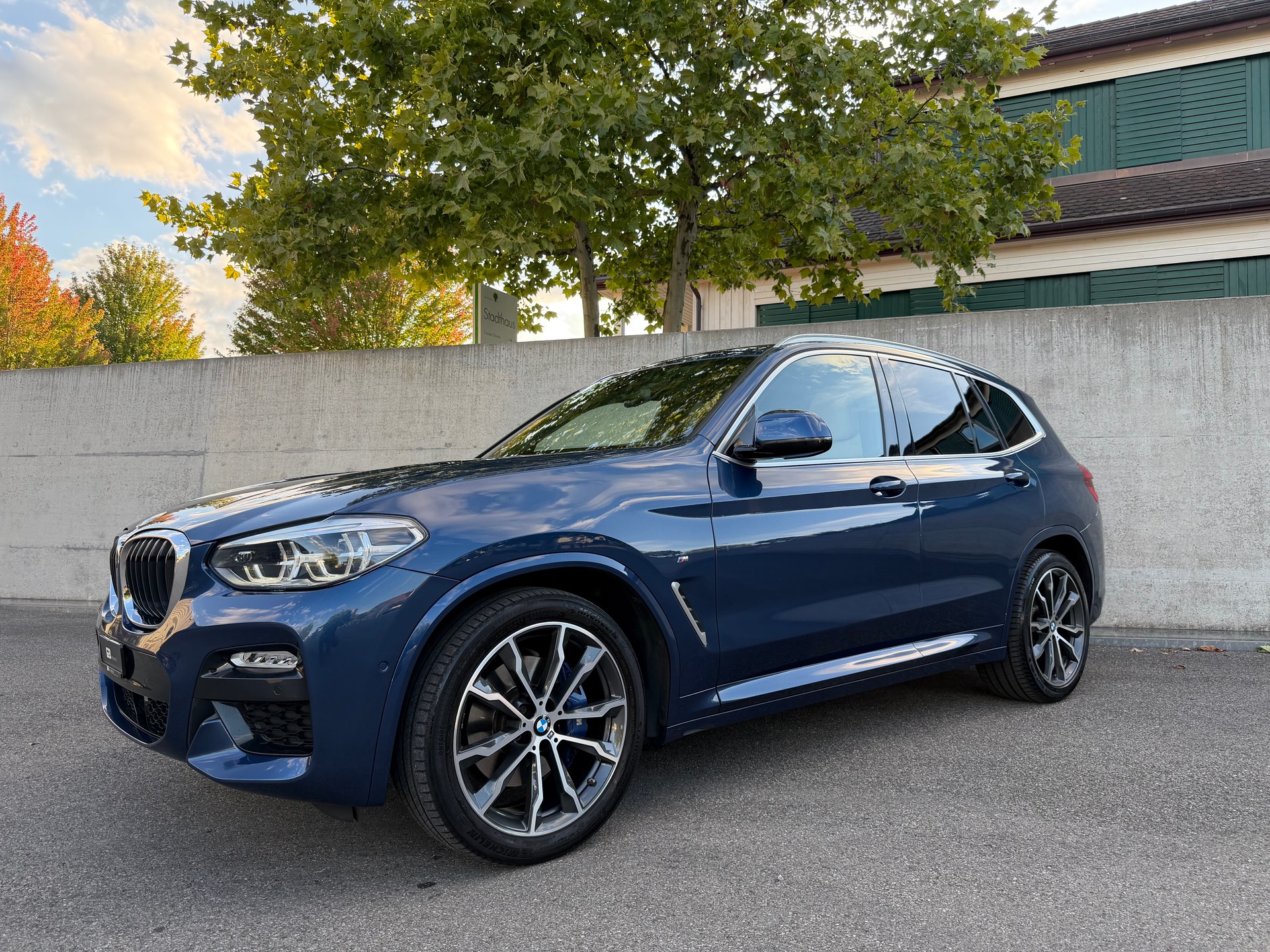 BMW X3 xDrive 30i M Sport Steptronic | HUD | Standheizung | AHK | LED | Driving Assistant Plus-image-3