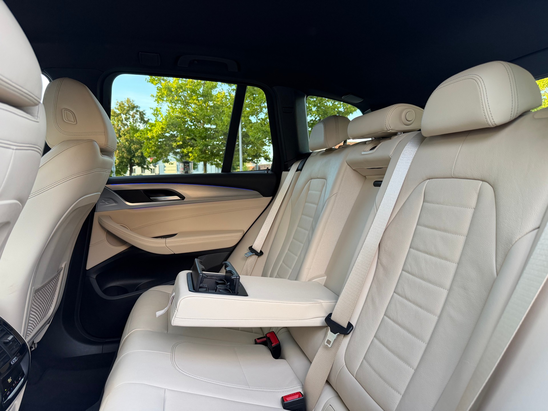 BMW X3 xDrive 30i M Sport Steptronic | HUD | Standheizung | AHK | LED | Driving Assistant Plus-image-6