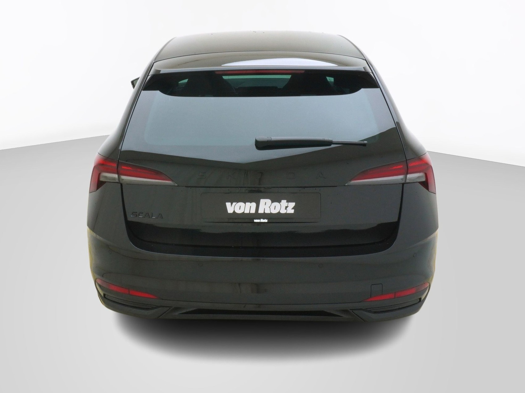 SKODA Scala 1.5 TSI Monte Carlo DSG-image-2