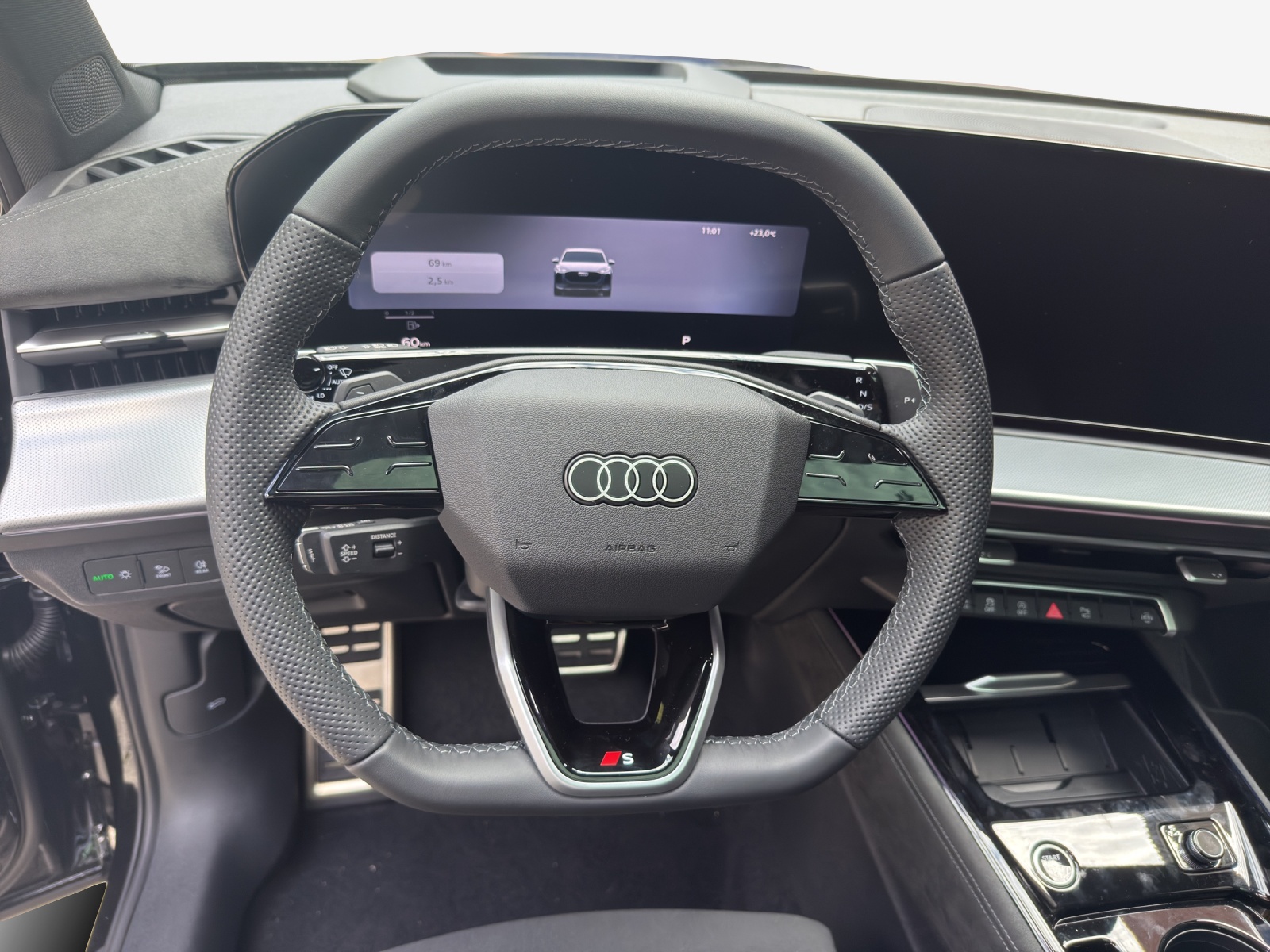 AUDI Q3 SUV TFSI quattro 195 kW S tronic-image-9