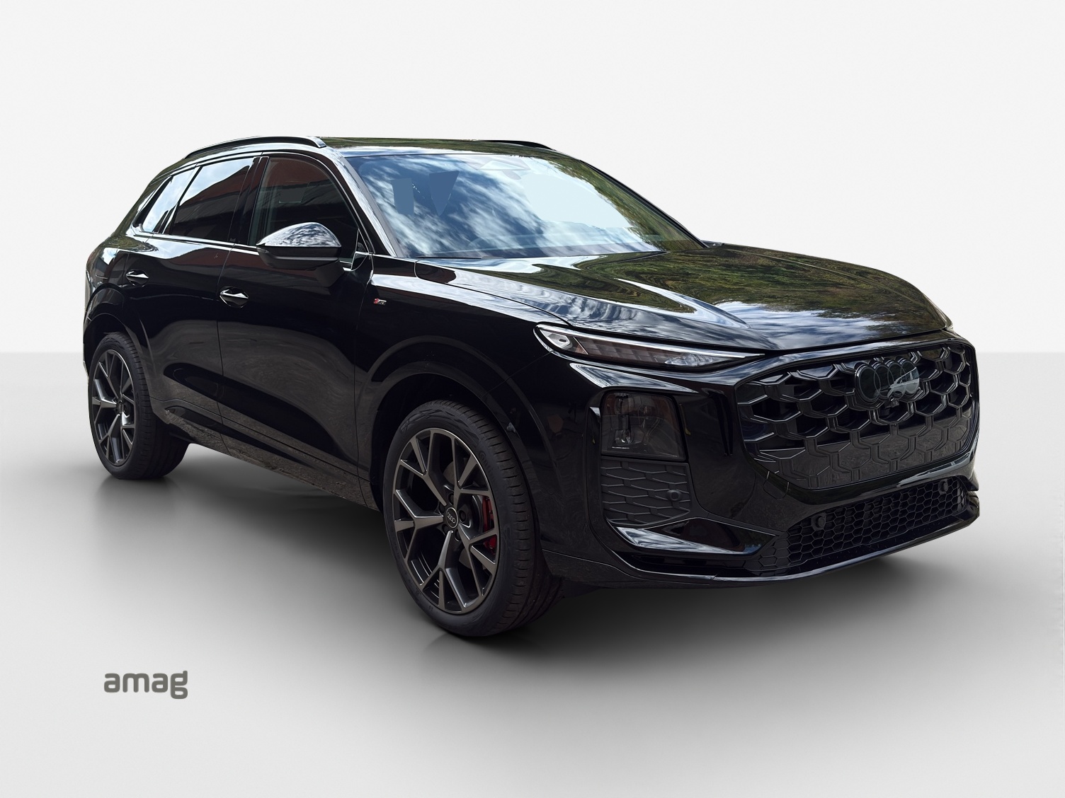 AUDI Q3 SUV TFSI quattro 195 kW S tronic-image-1