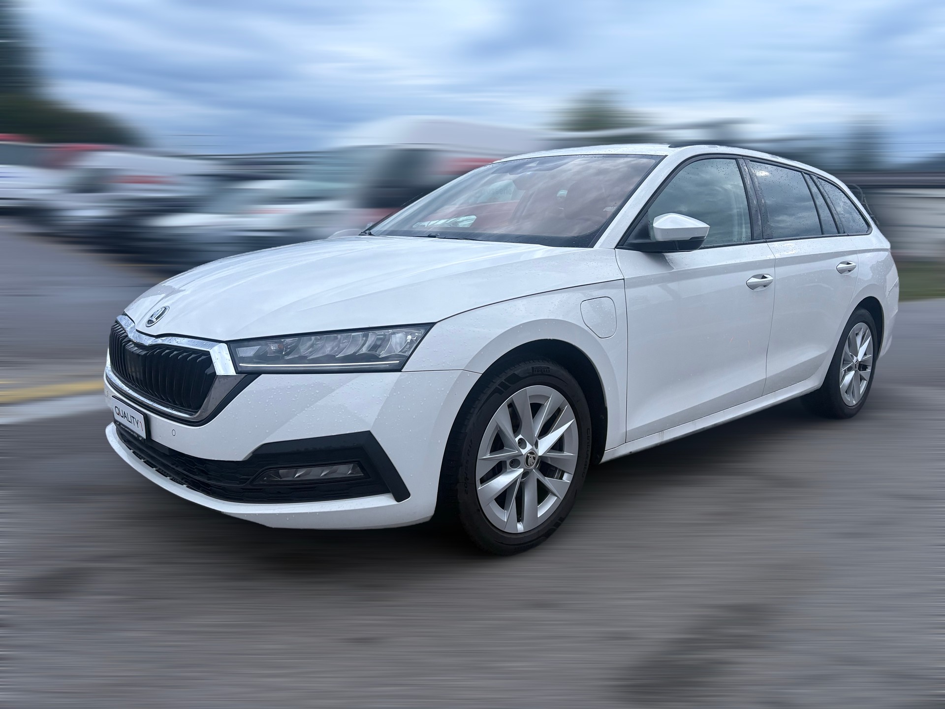 SKODA Octavia Combi 1.4 TSI PHEV DSG Ambition-image-0