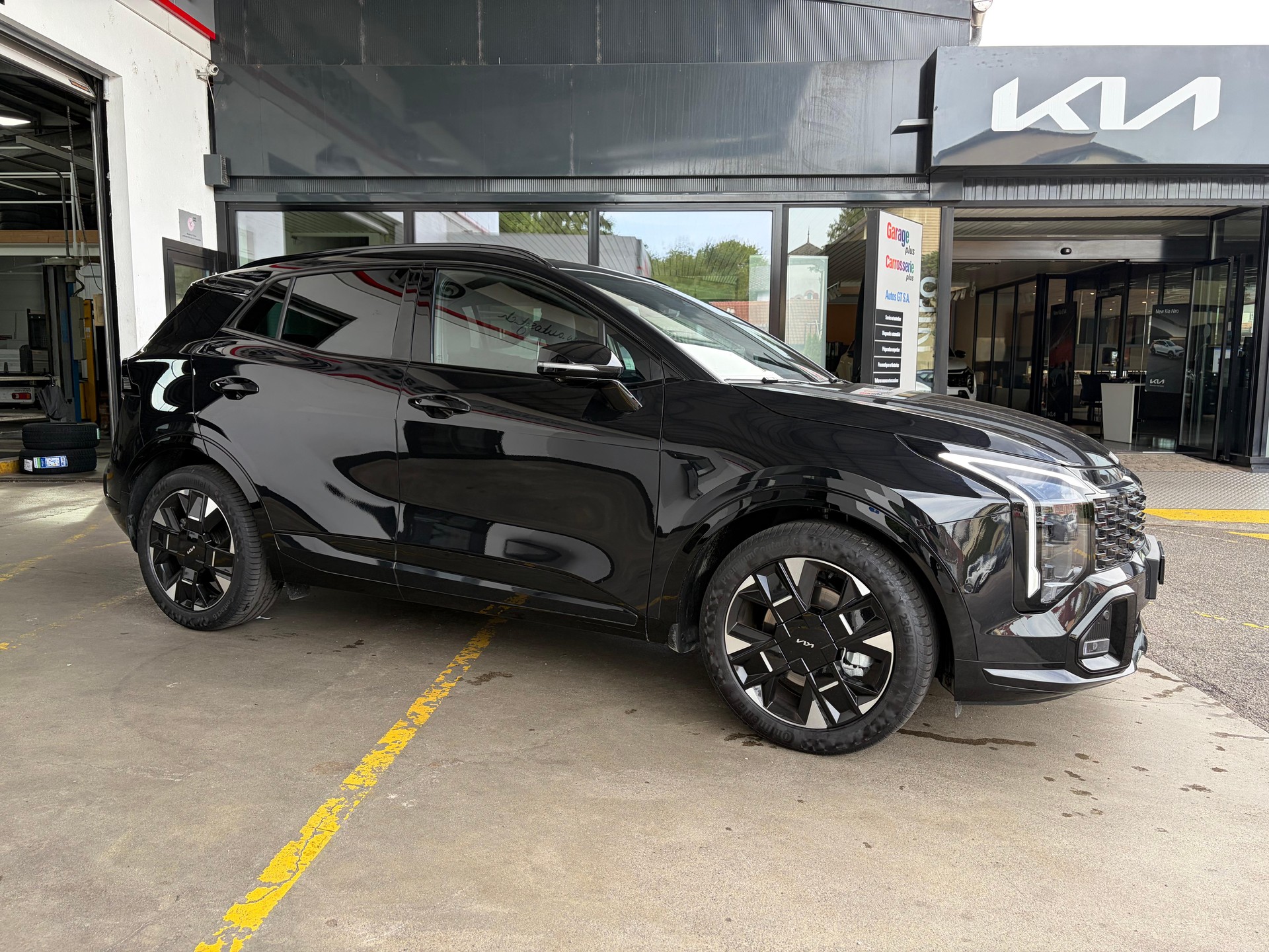 KIA Sportage 1.6 T GT-Line-image-1