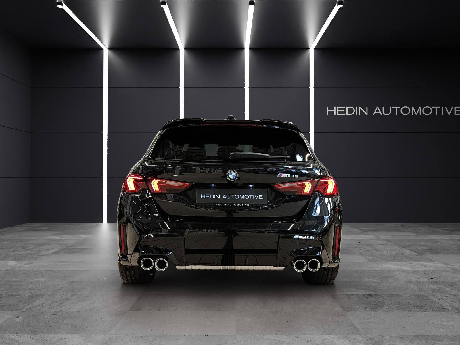 BMW M135i xDrive-image-4