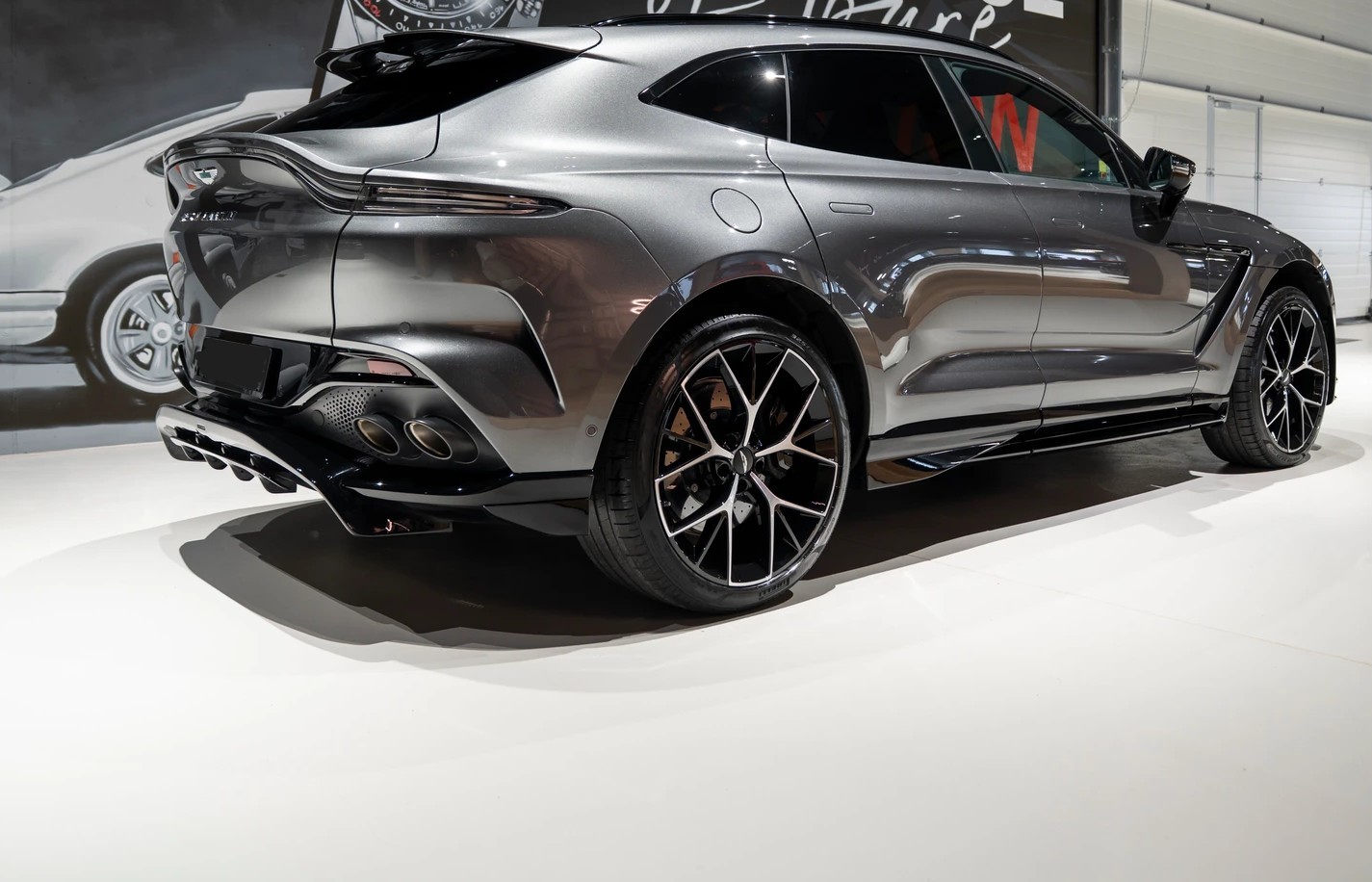 ASTON MARTIN 707 Facelift 4.0 V8-image-0
