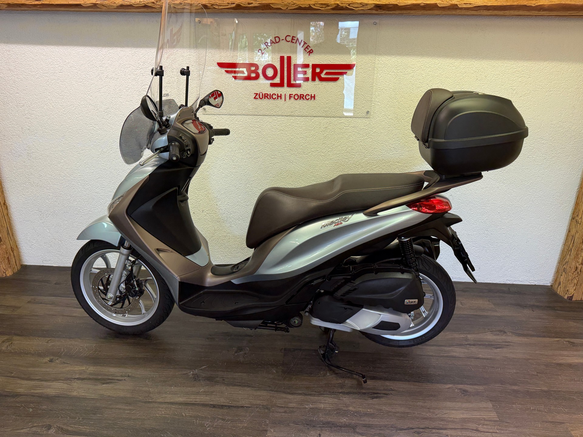 PIAGGIO Medley 125