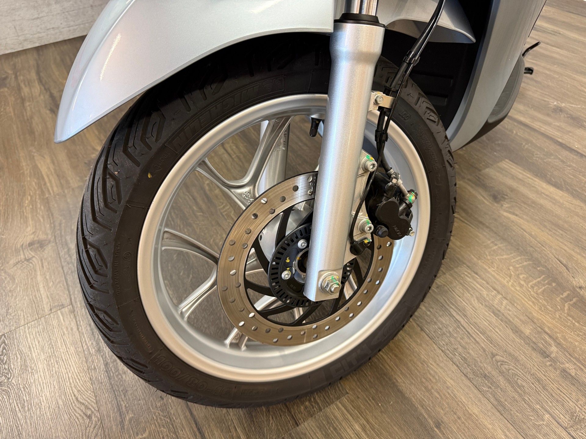 PIAGGIO Medley 125-image-8