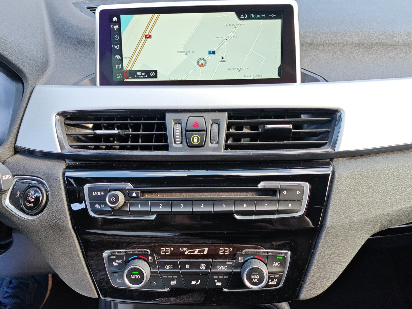 BMW X1 xDrive 18d Steptronic – Aut. – ACC, caméra, 2 jeux de roues [Expertisé + Garantie 12 mois]-image-17