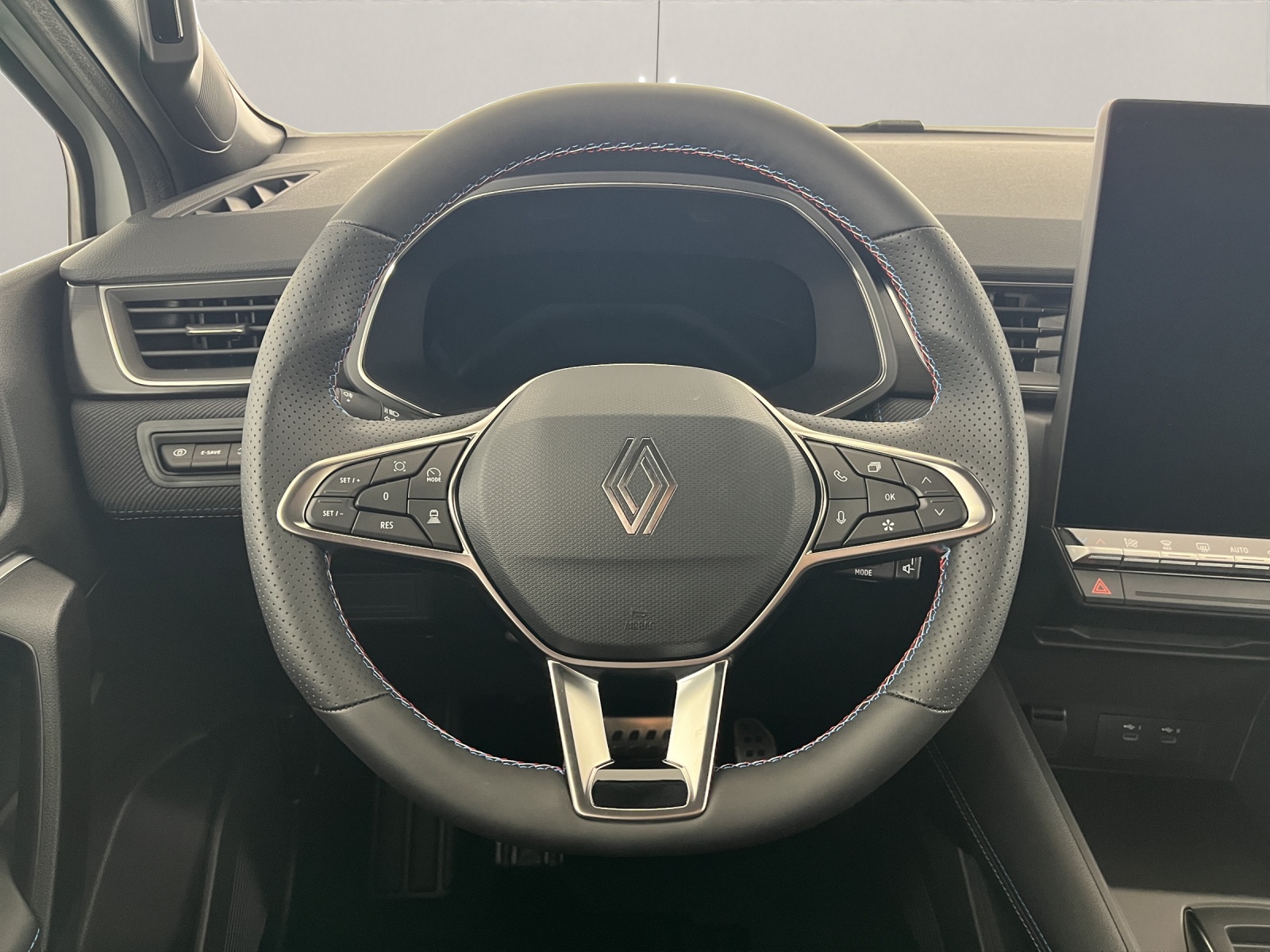 RENAULT Captur 1.8 E-Tech esprit Alpine-image-9