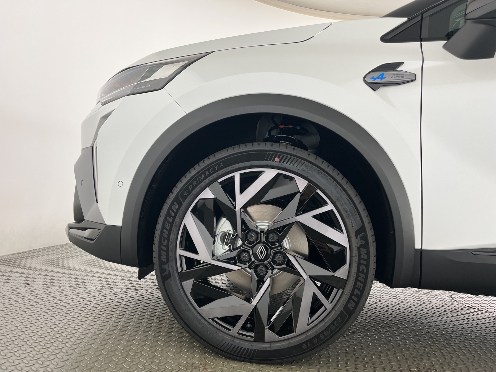 RENAULT Captur 1.8 E-Tech esprit Alpine-image-5