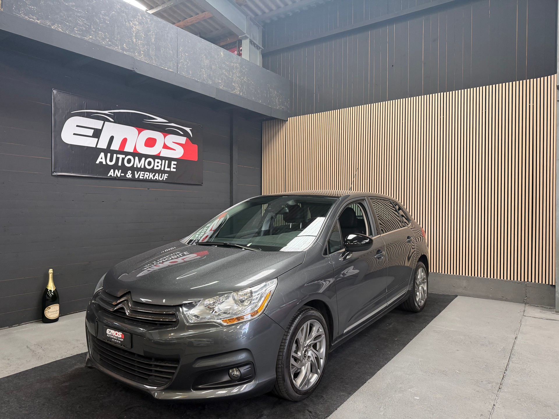 CITROEN C4 Berline 1.2 THP SST-image-0