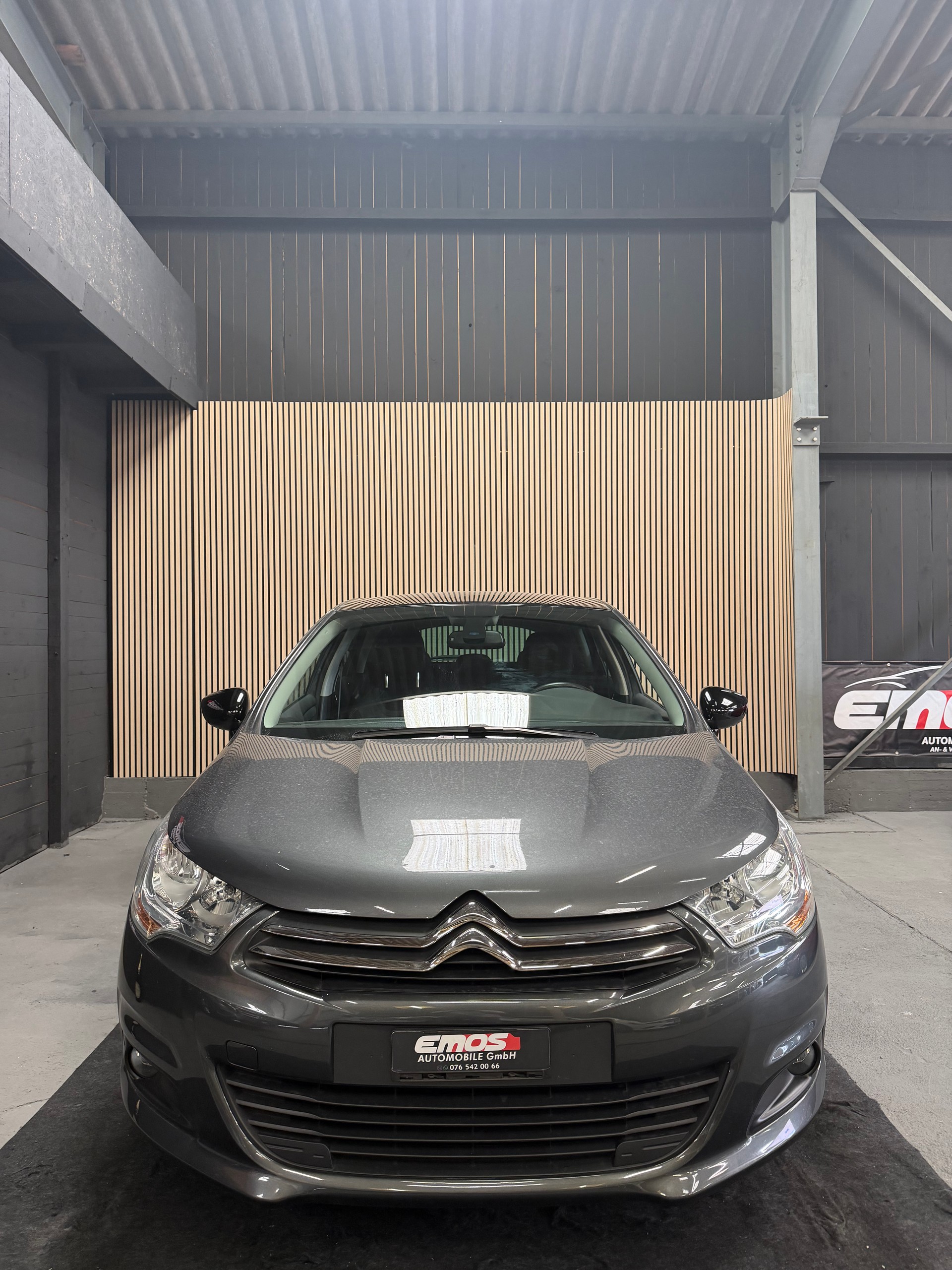 CITROEN C4 Berline 1.2 THP SST-image-1