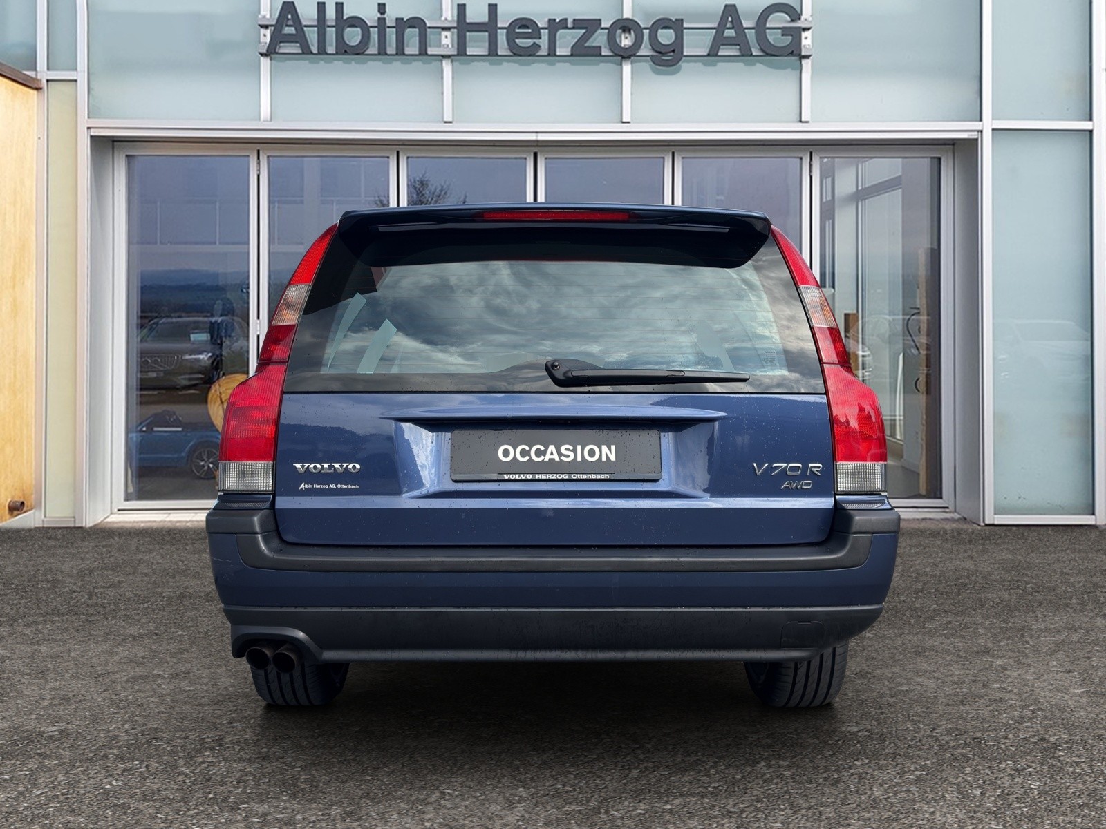 VOLVO V70 R 2.5 20V T 300 AWD-image-6