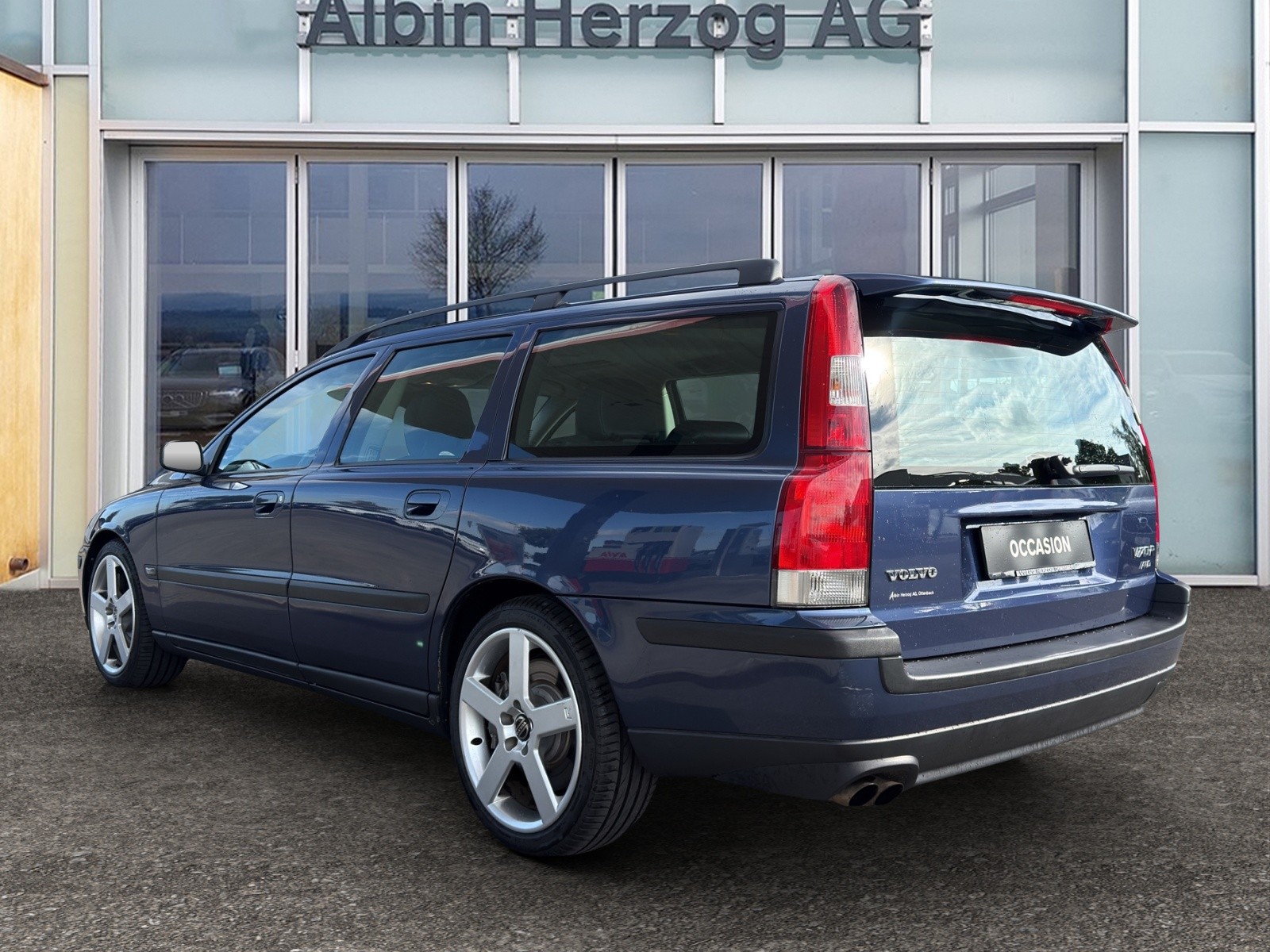 VOLVO V70 R 2.5 20V T 300 AWD-showroom-element-3